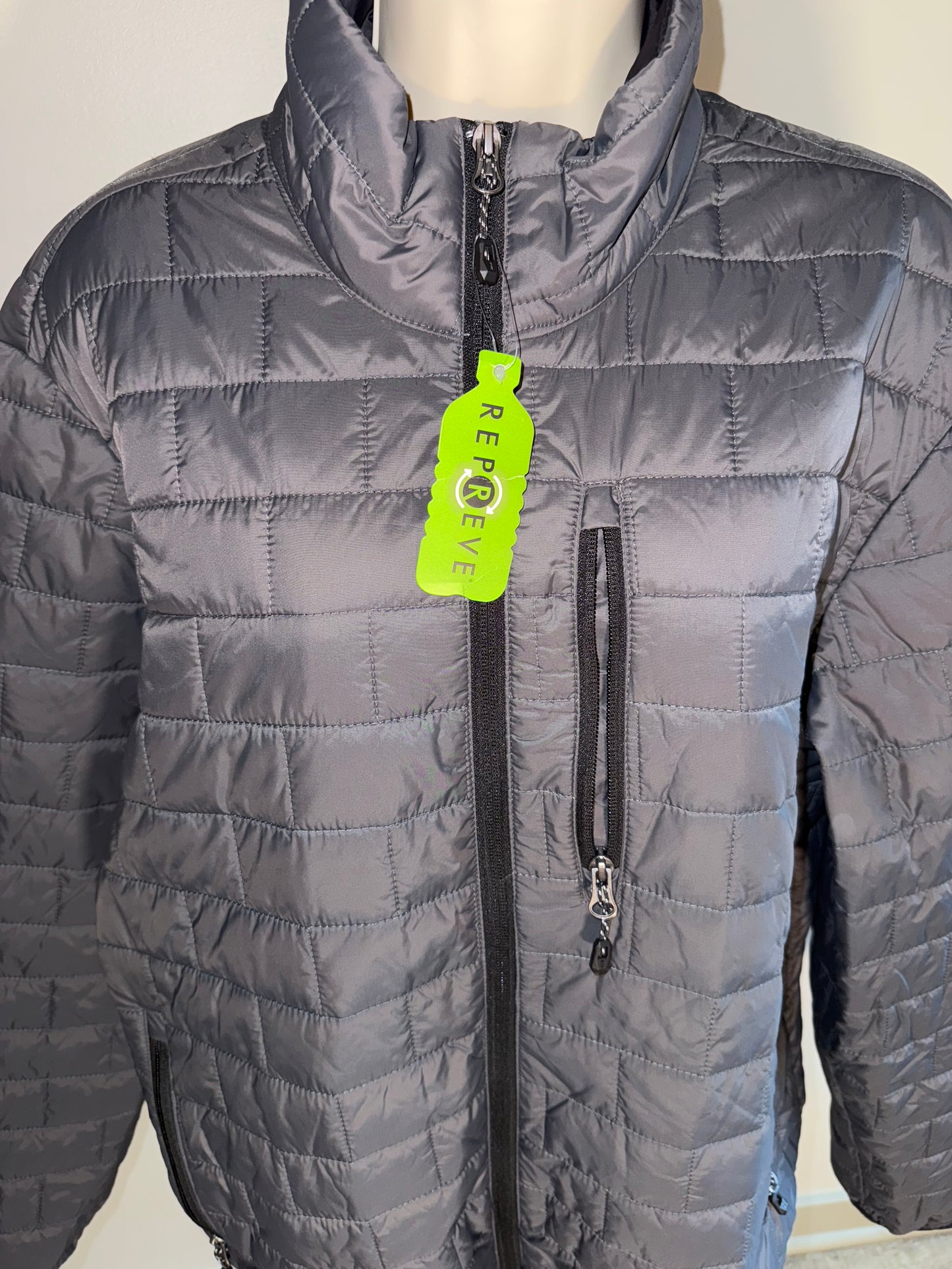 NWT Free Country (Small) Brand New Grey Lightweight Puffer Coat