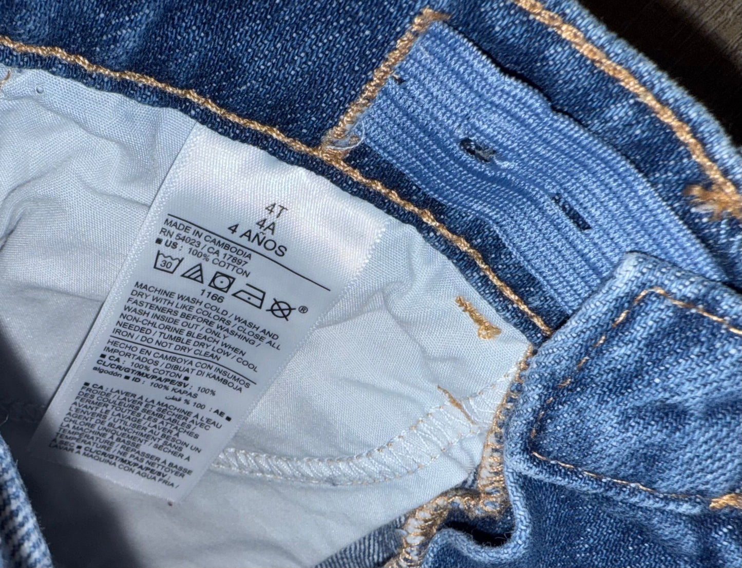 Old Navy (4T) Denim Jean Skirt