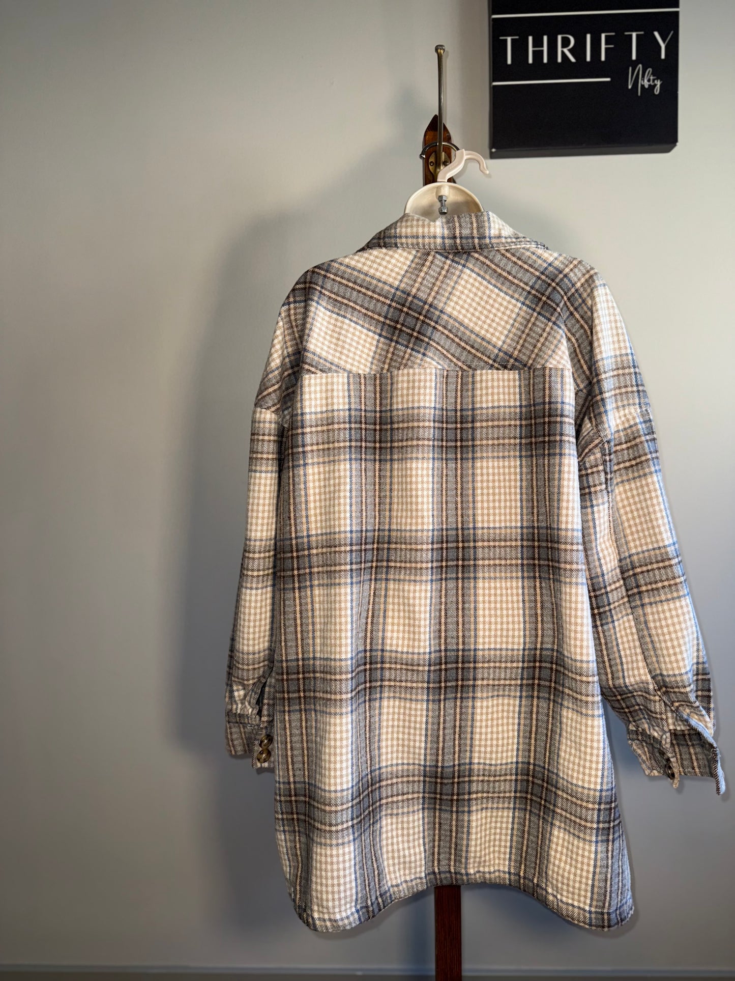 Taxi (2X) Neutral Good Quality Flannel