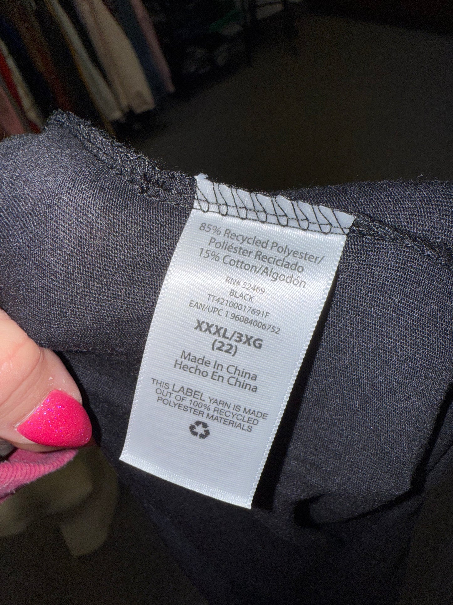 NWT Holiday Time (XXXL) Brand New Black Lightweight Christmas T-Shirt Apparel