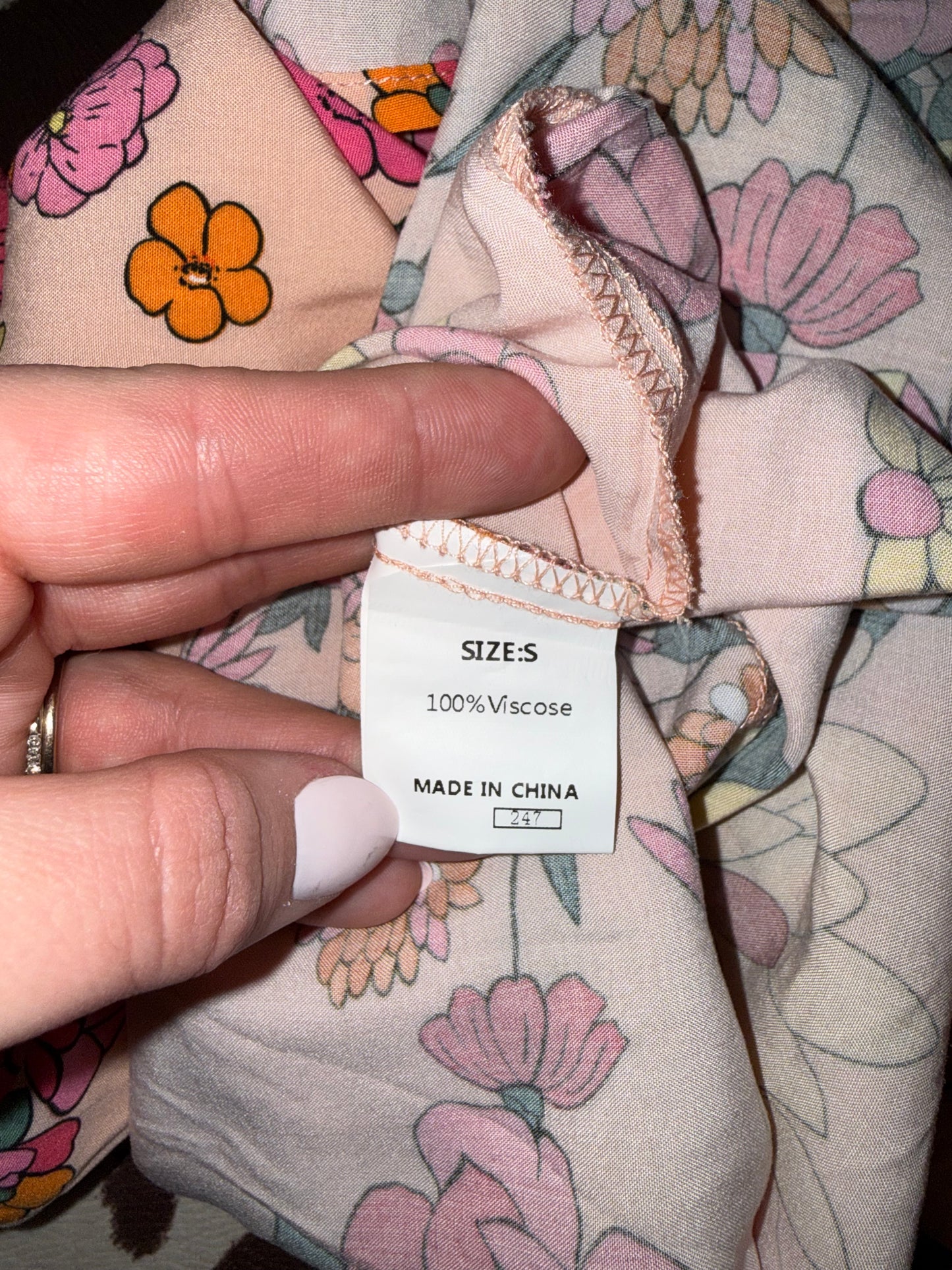 NWT Nic & Lou (Small) Brand New Pink Floral Off-The-Shoulder Blouse