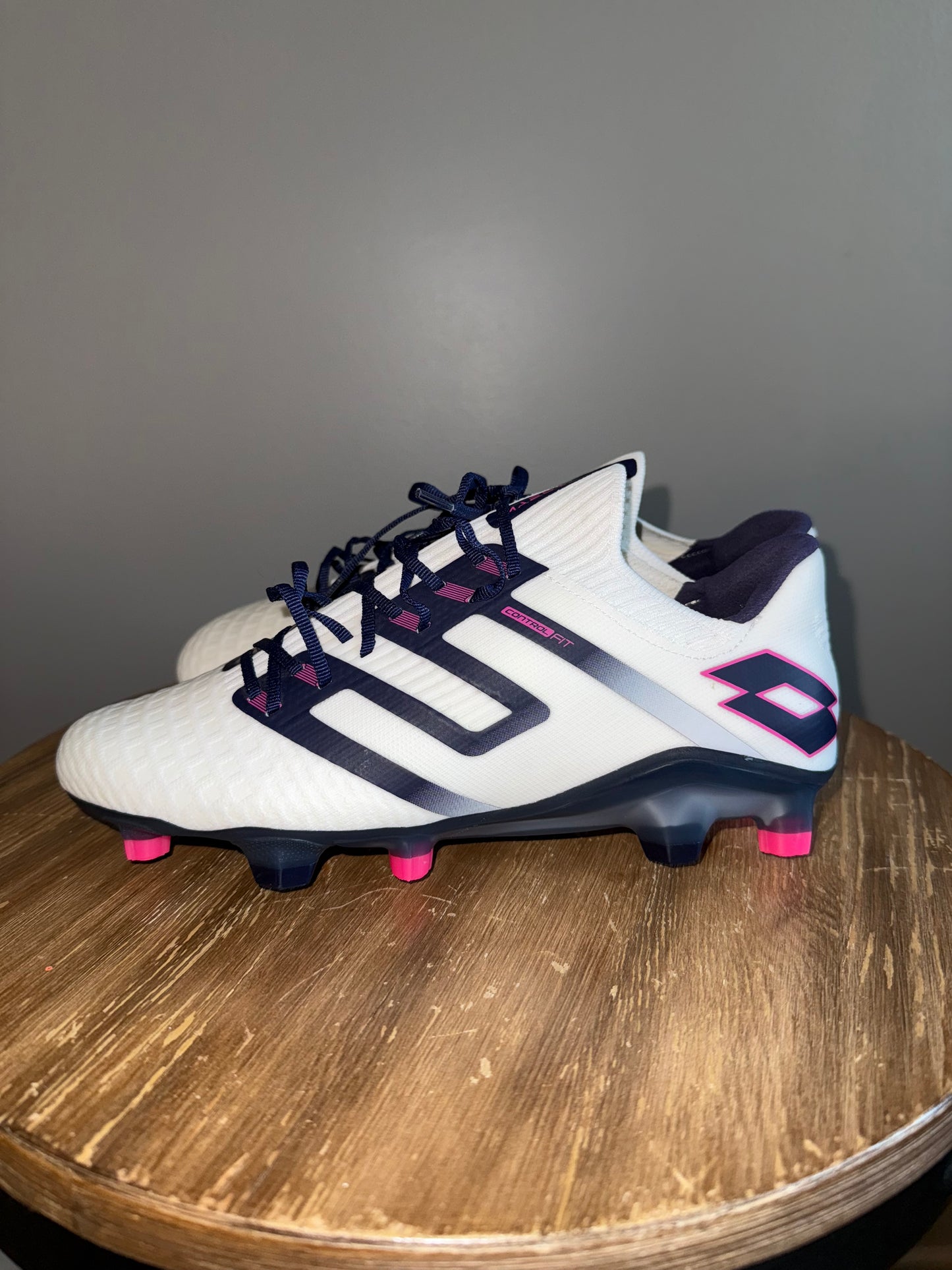 NWT Lotto Maestro (5 1/2) Brand New 100 IV FG Soccer Cleats
