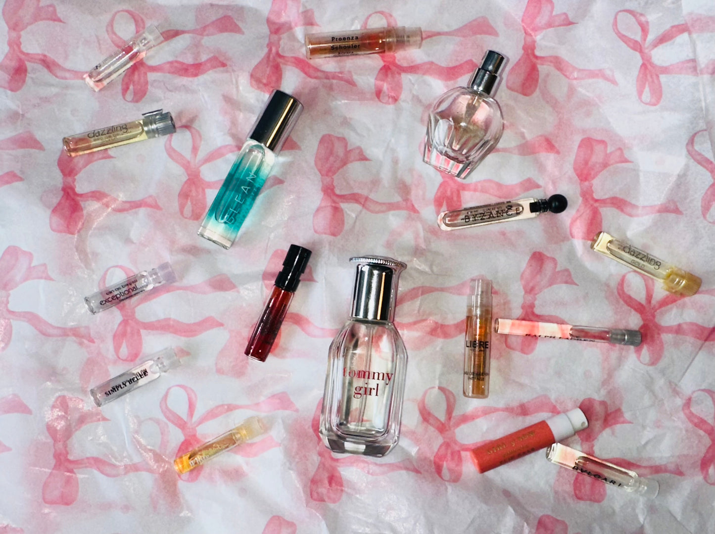 16 Piece Perfume Set