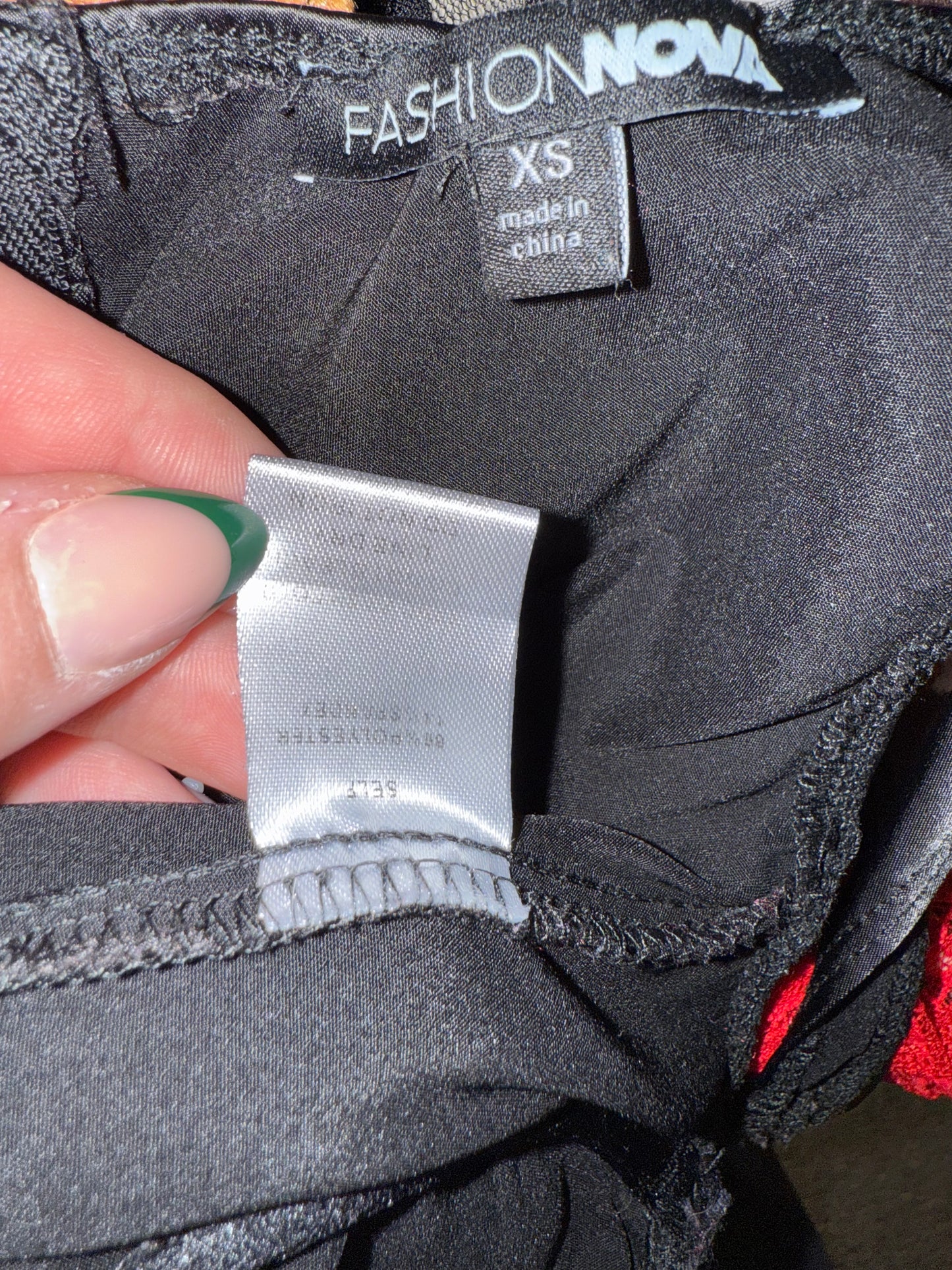 Fashion Nova (XS) Black Cropped Tank