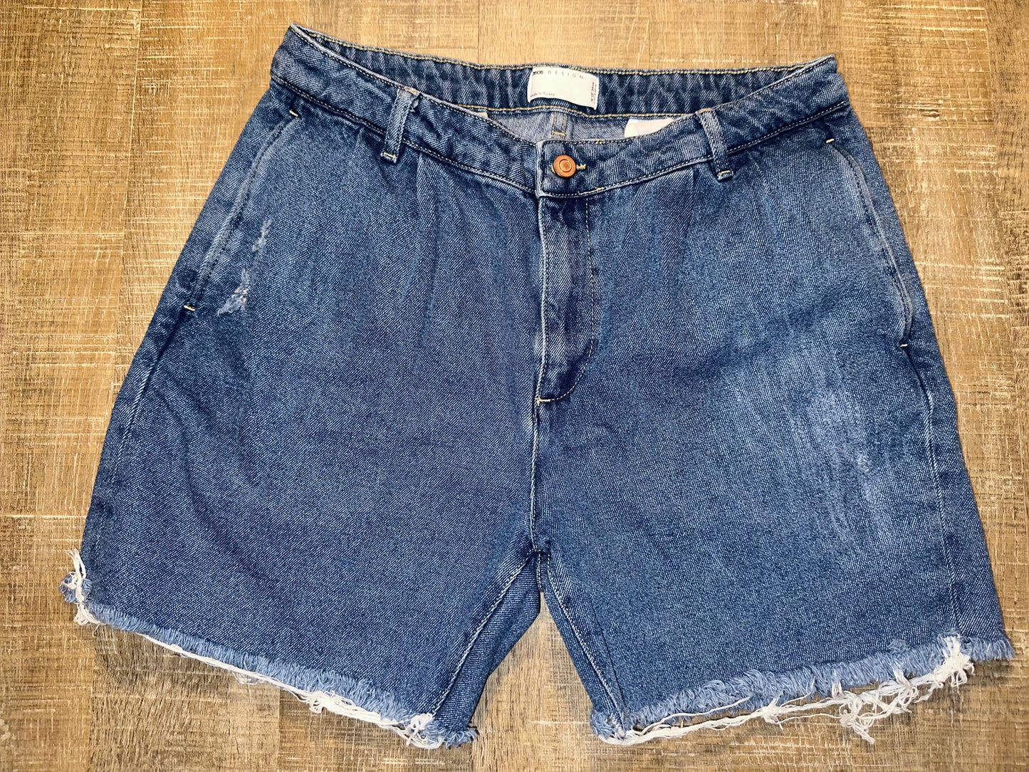 asos (33x32) Distressed Denim Jean Shorts