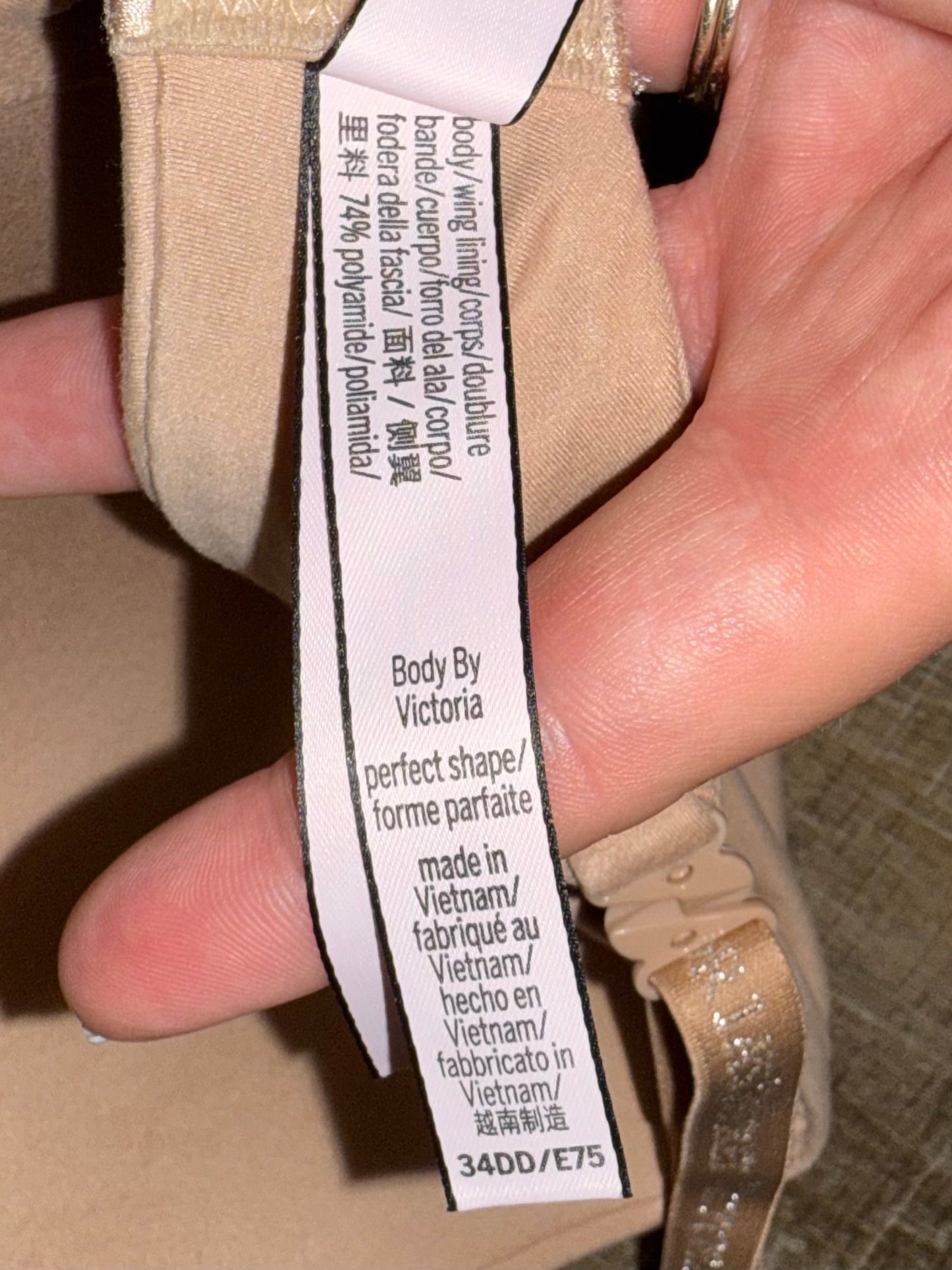 NWT Victoria's Secret (34DD) Brand New Tan Perfect Shape Body By Victoria Bra