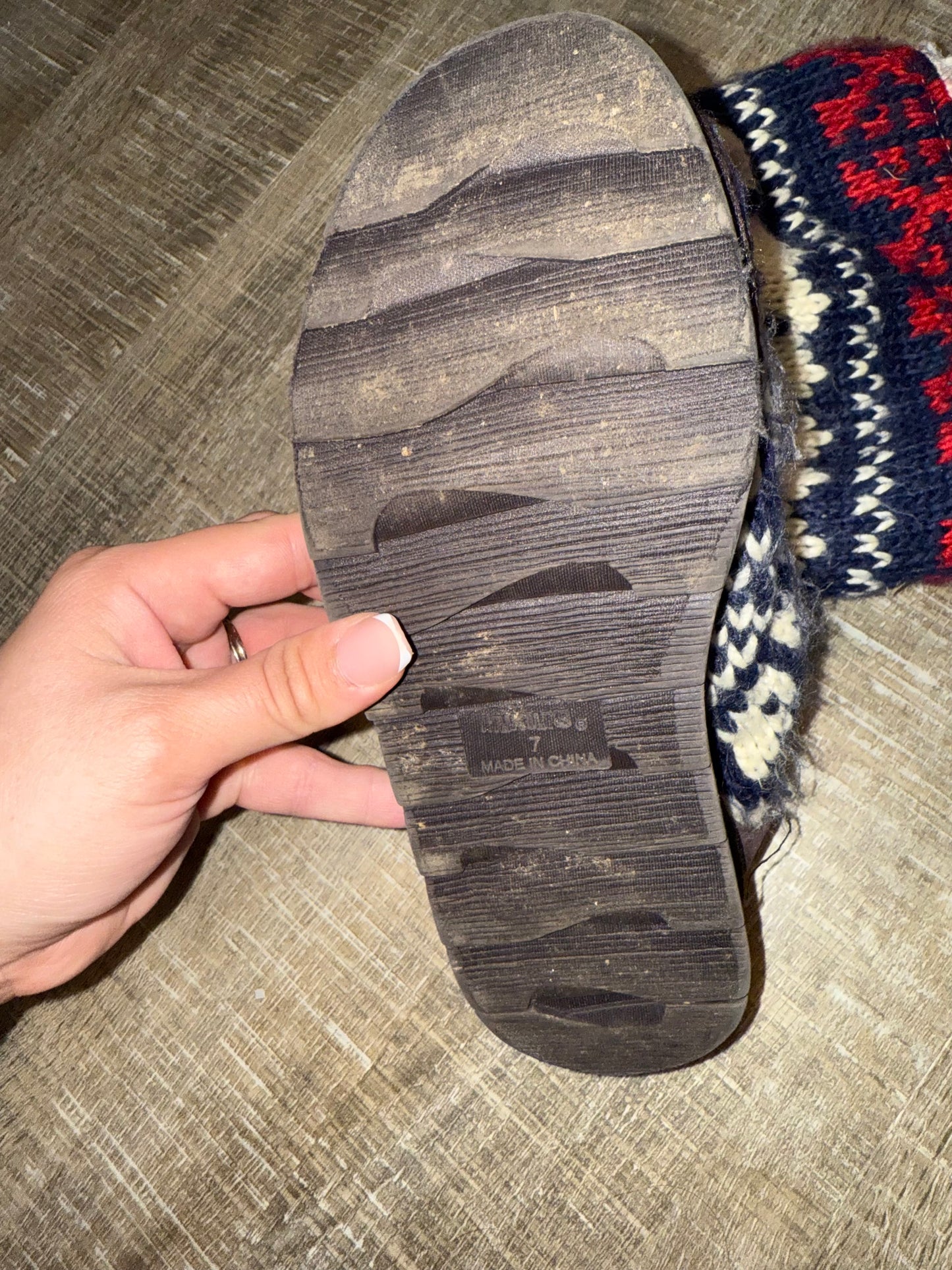 (7) Knit Sherpa Winter Boots
