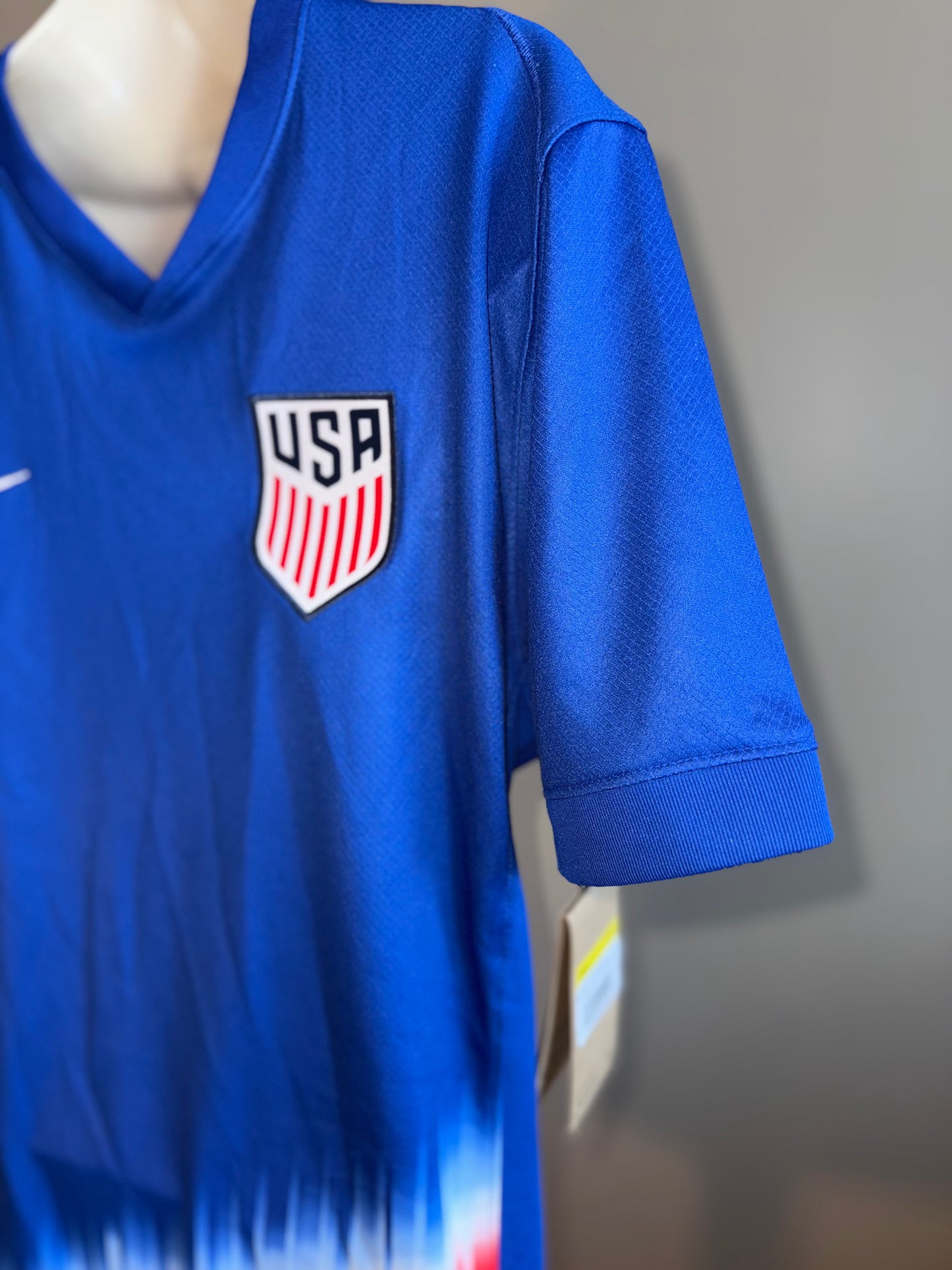 NWT Nike (Small) Brand New USA McKennie #8 Jersey
