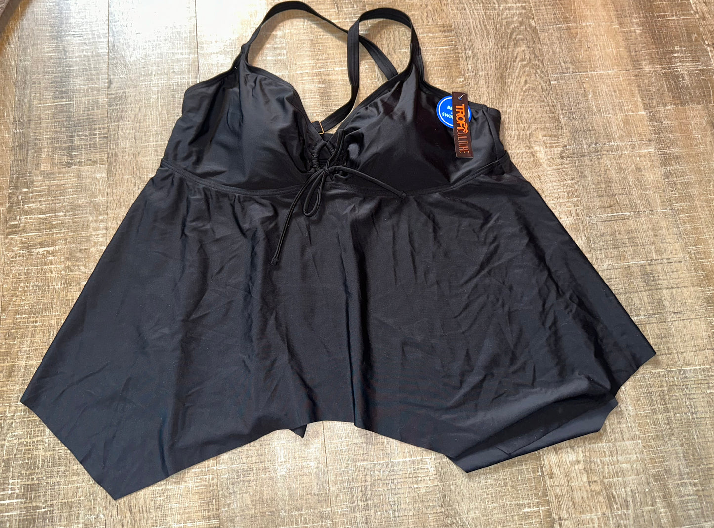 NWT Tropiculture (18) Brand New Black Tankini Swim Top