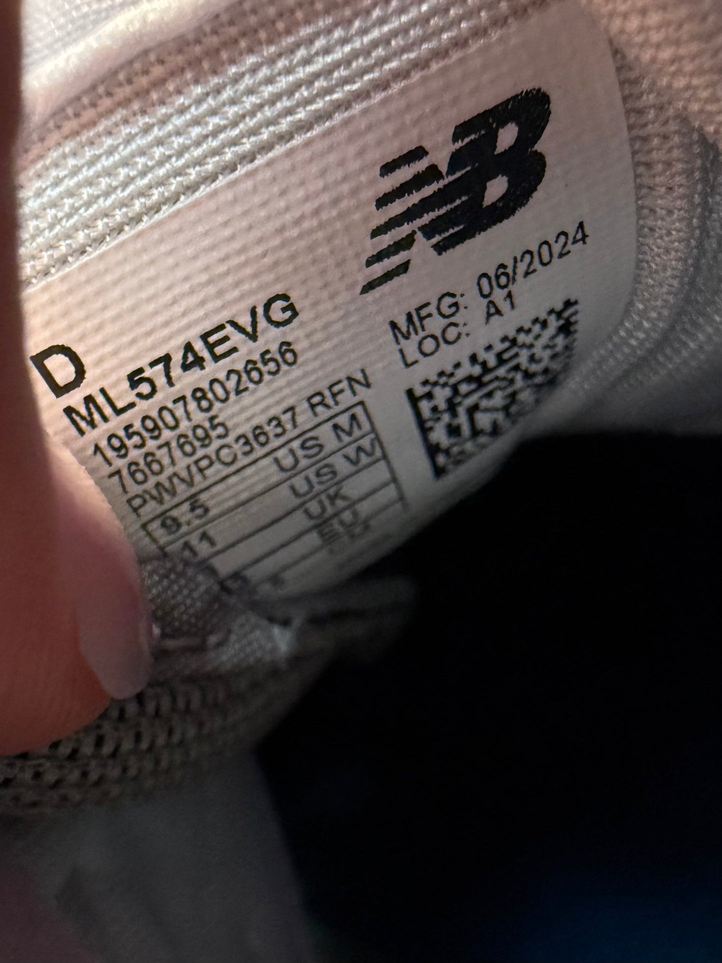 New Balance (9.5M or 11W) White//Grey 574 Classic Core Sneakers