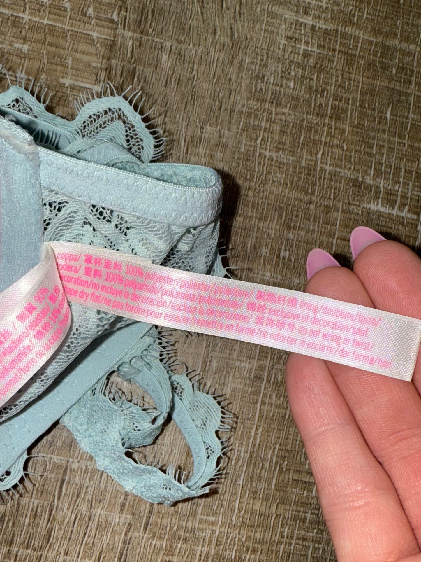 NWT PINK Victoria's Secret (32DD) Brand New Lace Date Racerback Push Up Bra