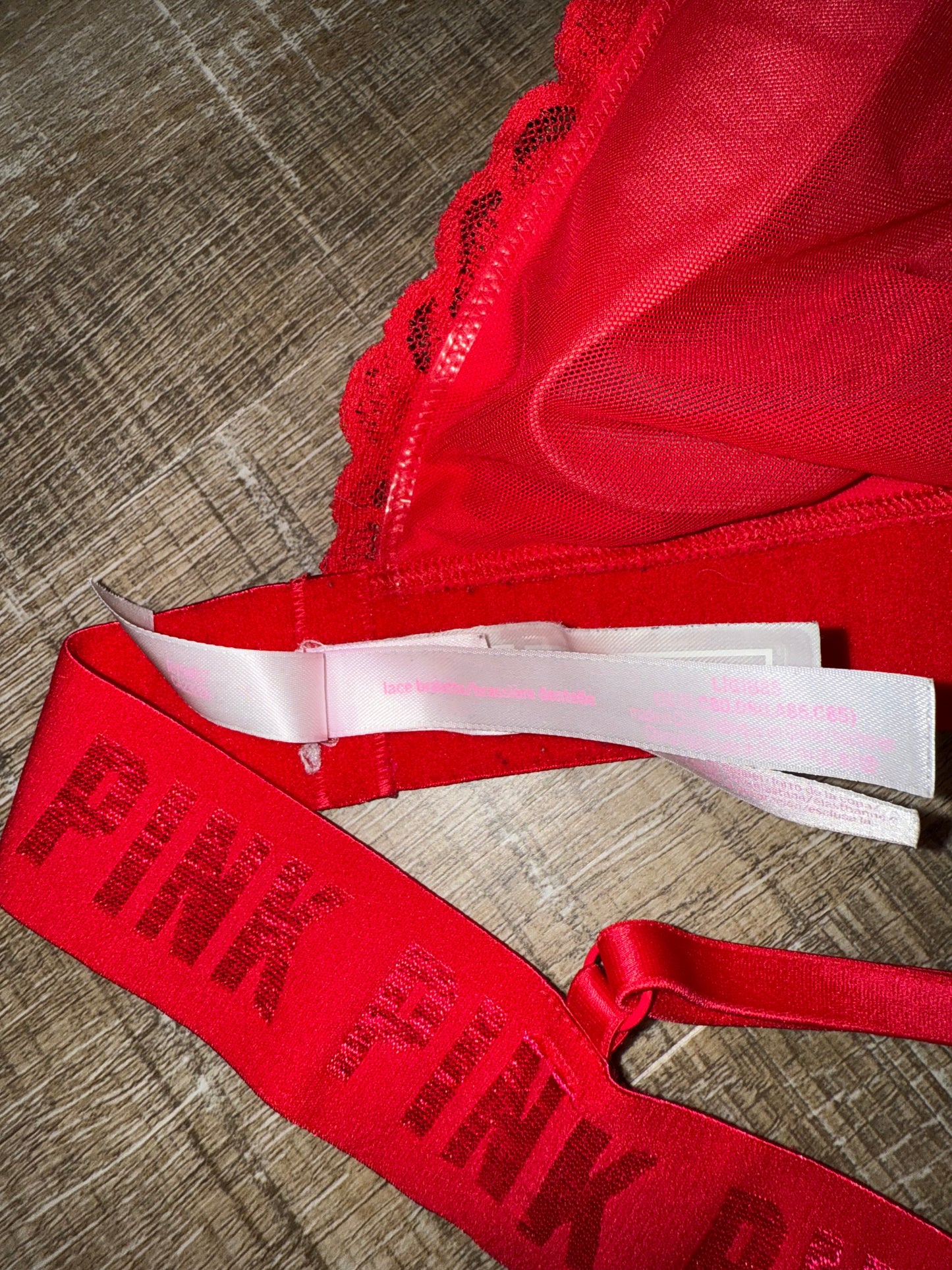 PINK Victoria's Secret (Large) Red Lace Bralette