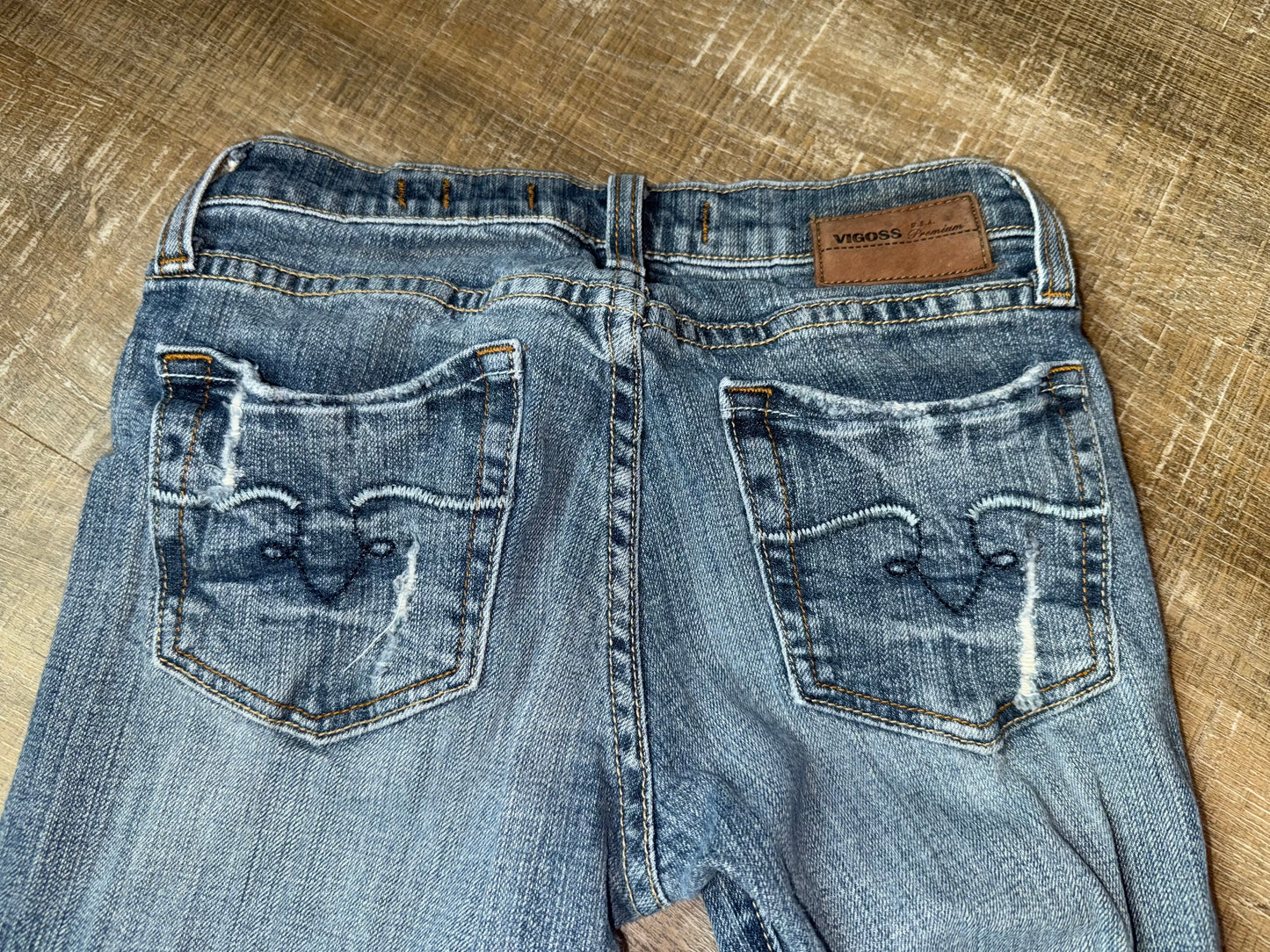 Vigoss (1/2) Distressed Denim Bootcut Jeans