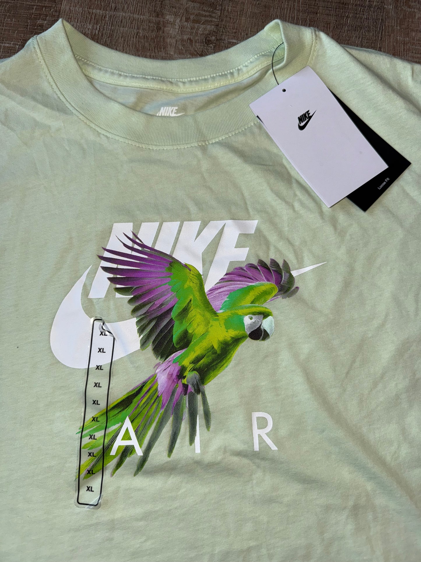 NWT Nike Air (Kids XL) Brand New Light Green Parrot Loose Fit T-Shirt