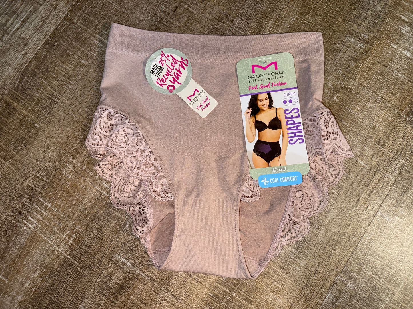 NWT Maidenform (XL) Brand New Cream Lace Briefs High Rise Undies