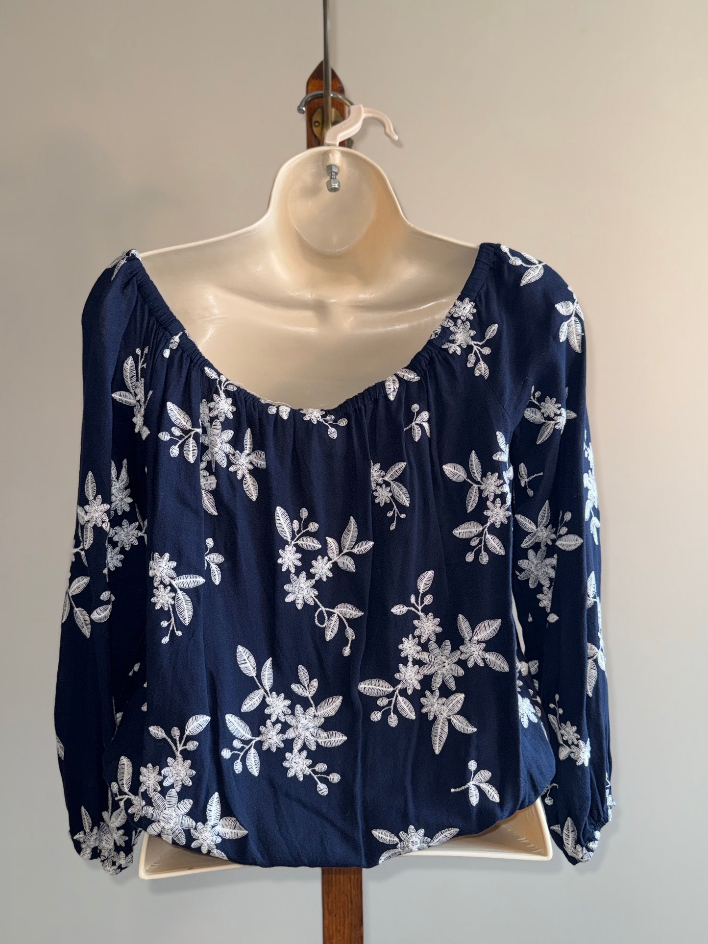Aeropostale (Small) Navy Blue embroidered Floral Off-The-Shoulder Blouse