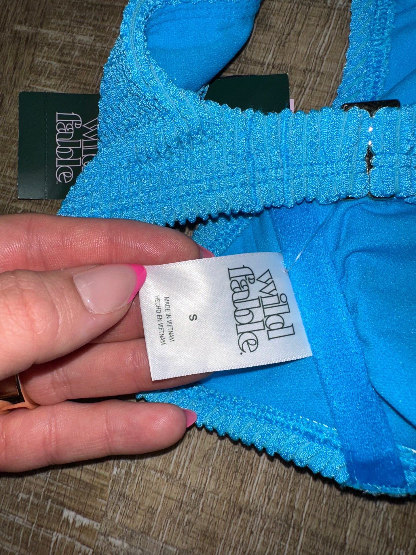 NWT Wild Fable (Small) Brand New Blue Textured Swimsuit Bikini Top