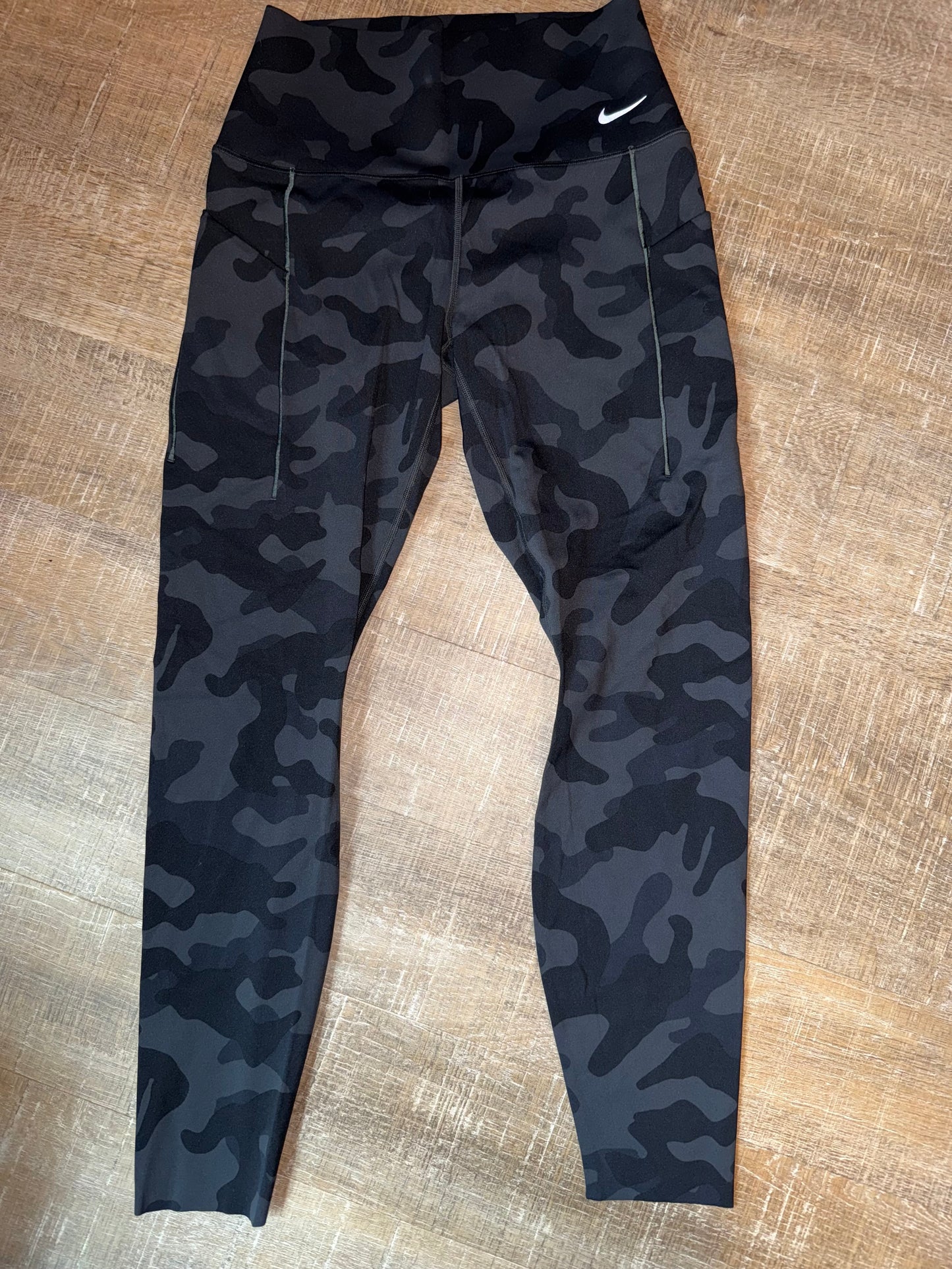 Nike Universa (Medium) Grey Camo Dri-Fit Leggings
