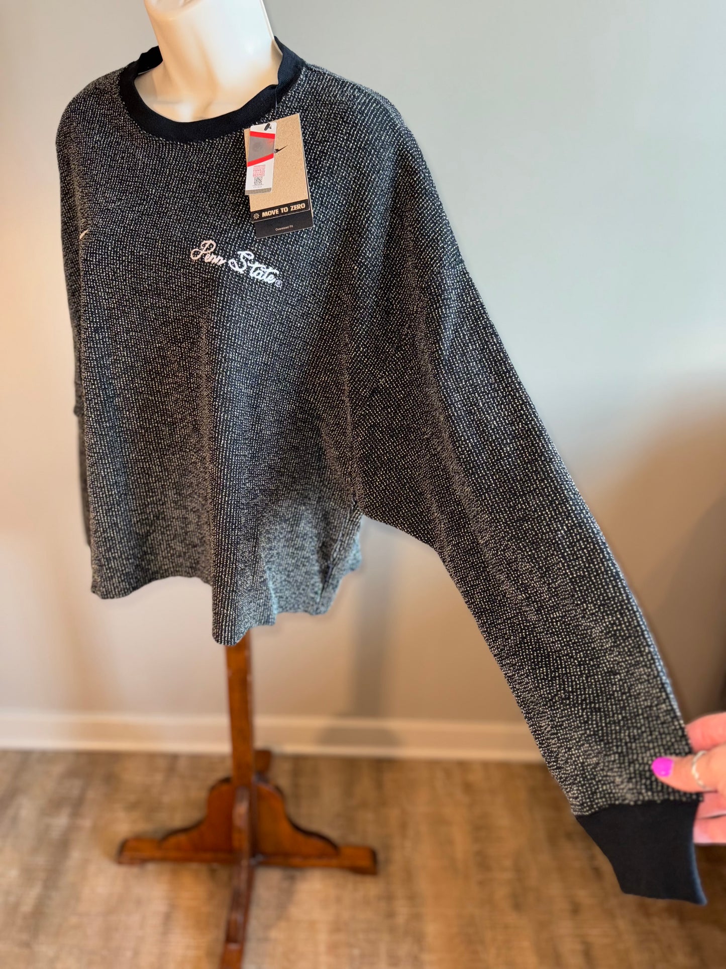 NWT Nike Yoga (Medium) Brand New Black/Grey Knit Cropped Crewneck Sweatshirt