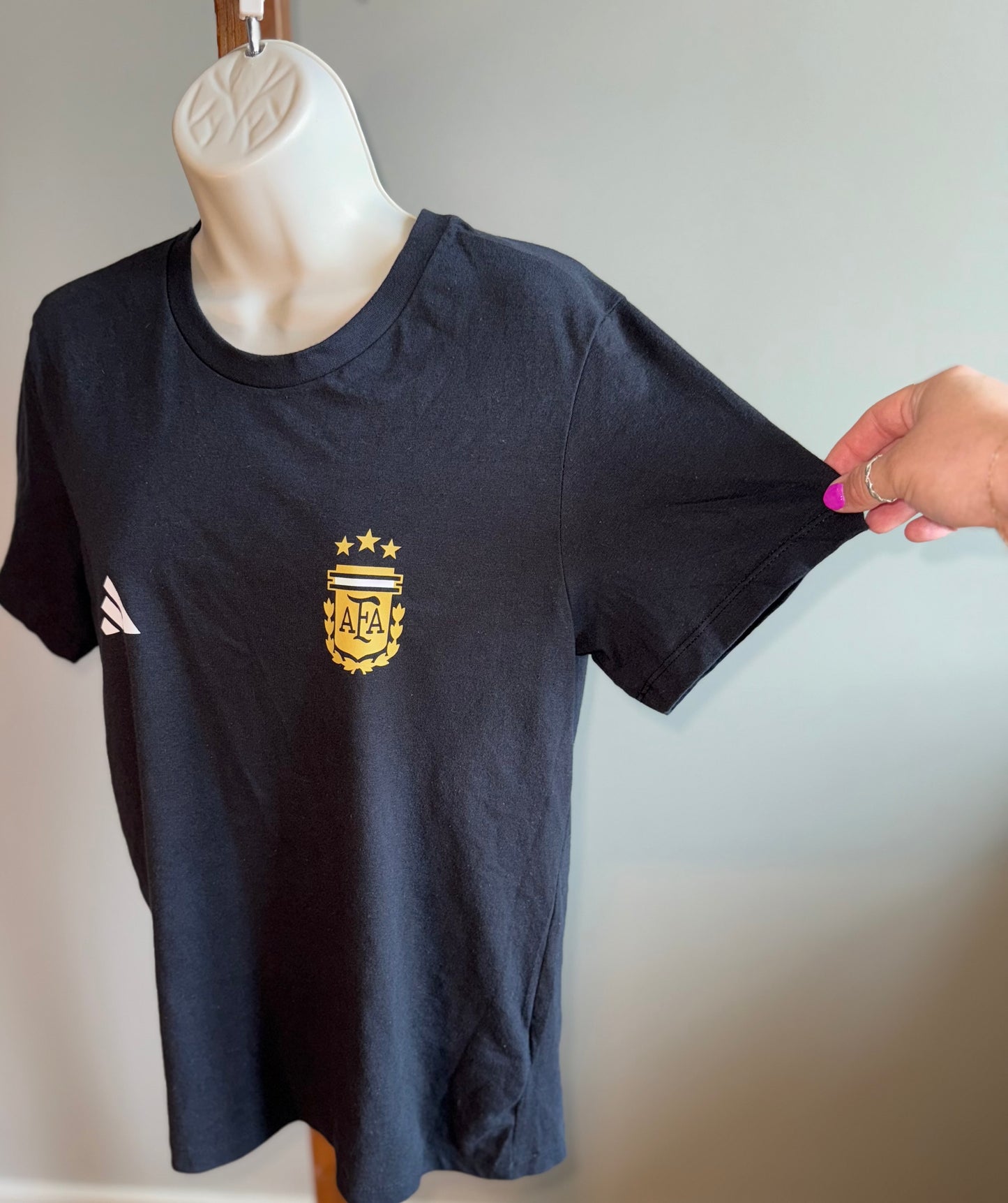 NWT Adidas (Medium) Brand New Black Argentina Regular Fit T-Shirt