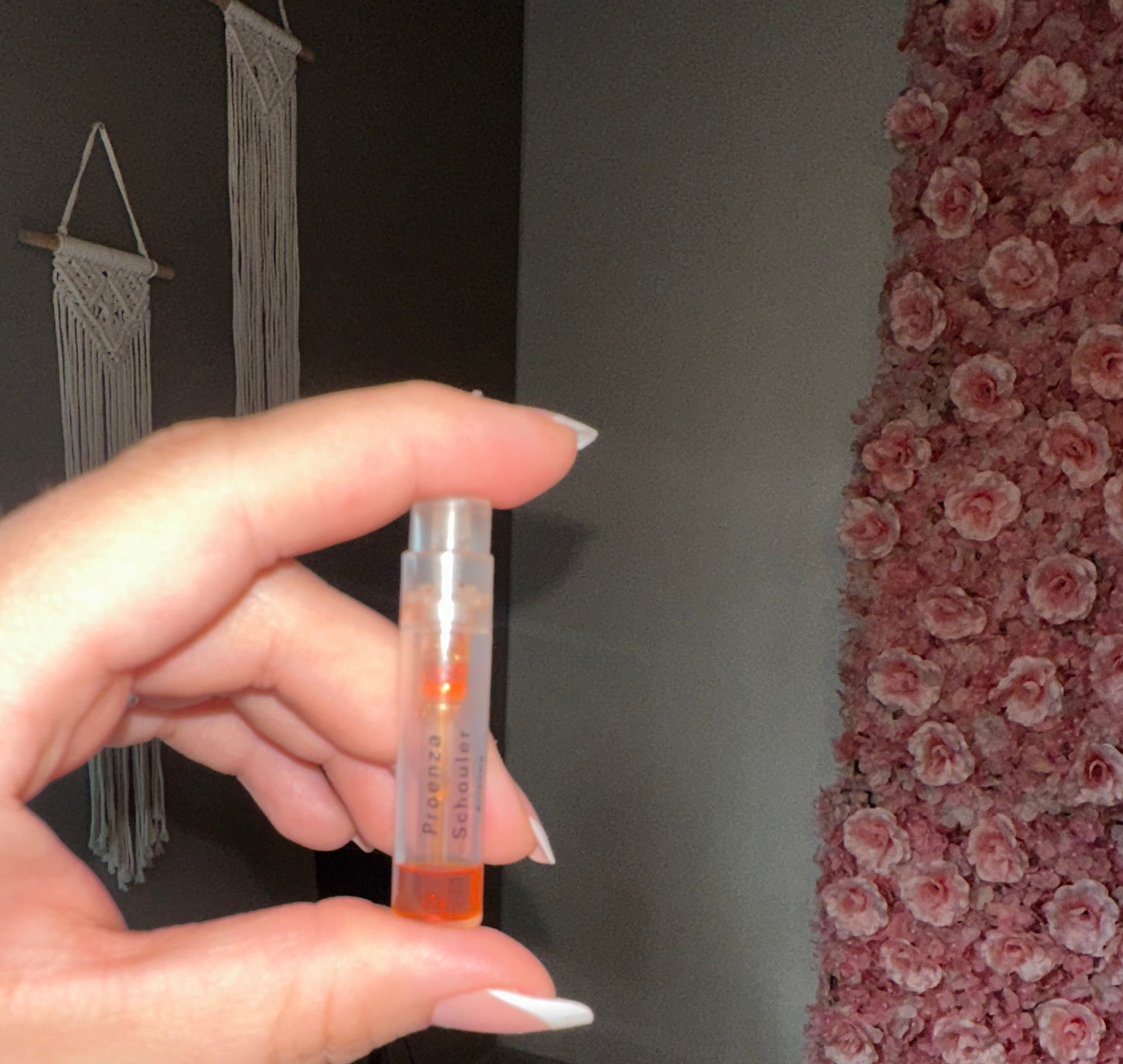 16 Piece Perfume Set