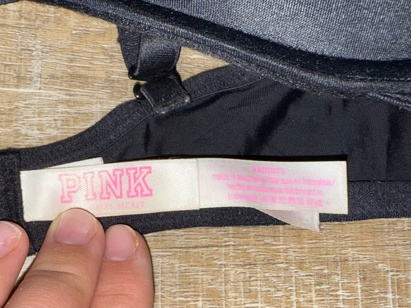 PINK Victoria's Secret (34D) Black Wear Everywhere Push Up Bra