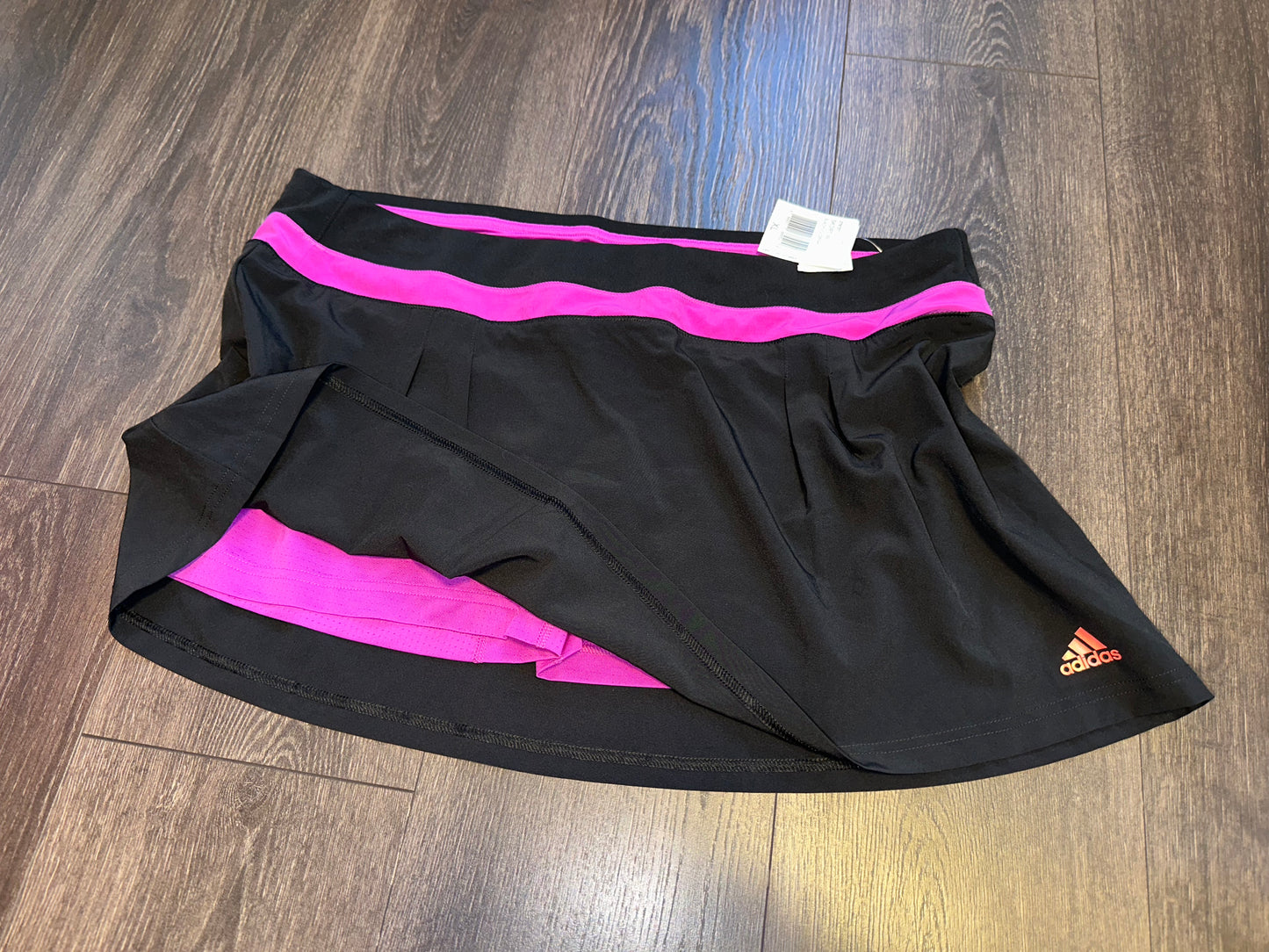 NWT Adidas (XL) Brand New Black/Pink Skort