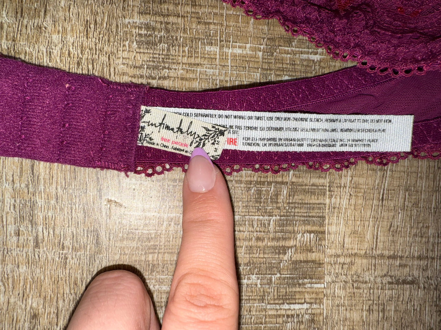 Free People (Medium) Maroon Lace Bralette
