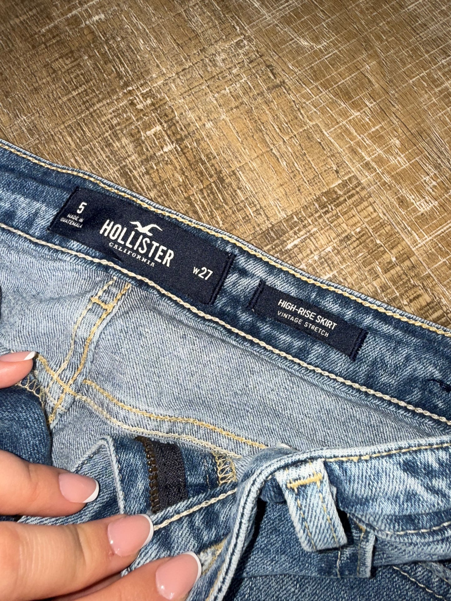 Hollister (5) High Rise Vintage Stretch Denim Blue Jean Skirt