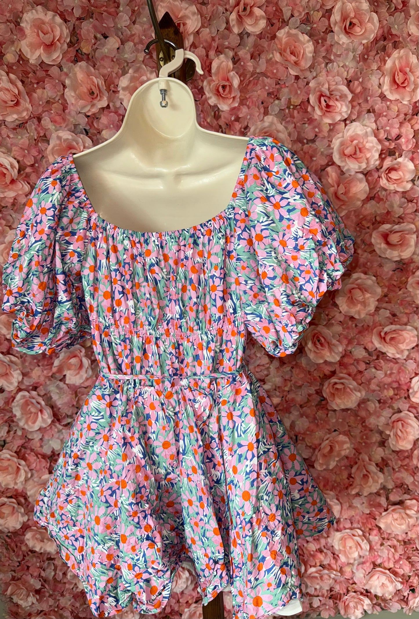 Altar'd State (XS) Colorful Floral Midi Dress with Puff Sleeves