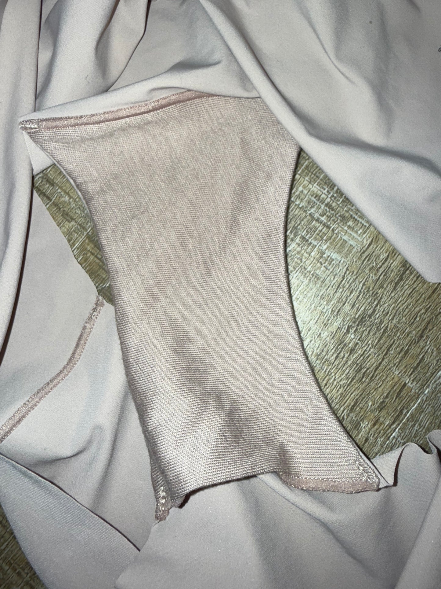 NWT Maidenform (2XL) Brand New Cream Free Cut Hipster Undies