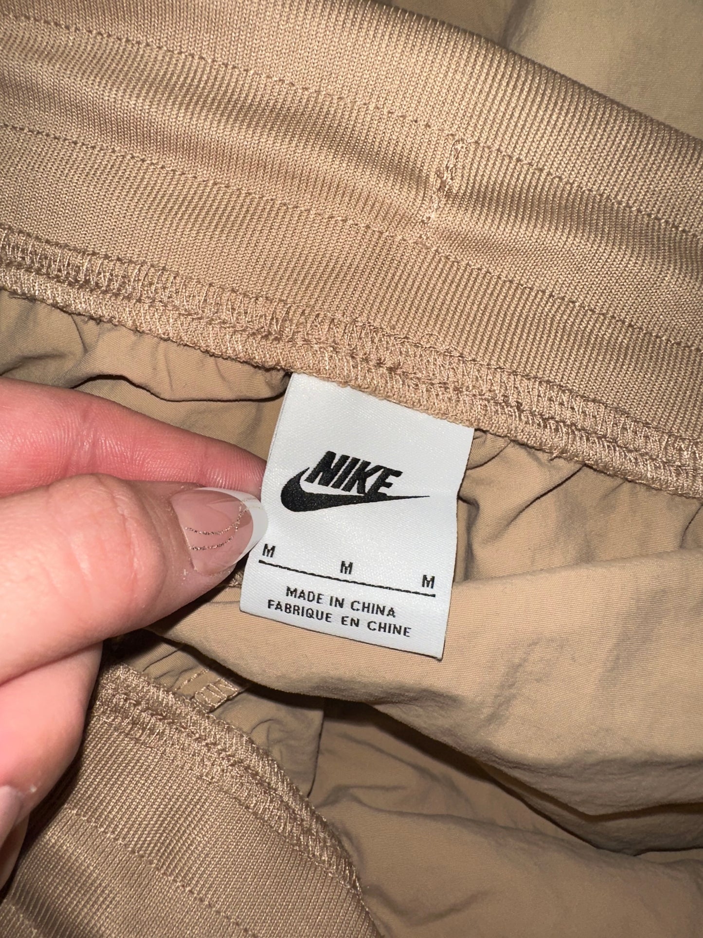 Nike (Medium) Tan Lounge Pants with Sherpa Pockets