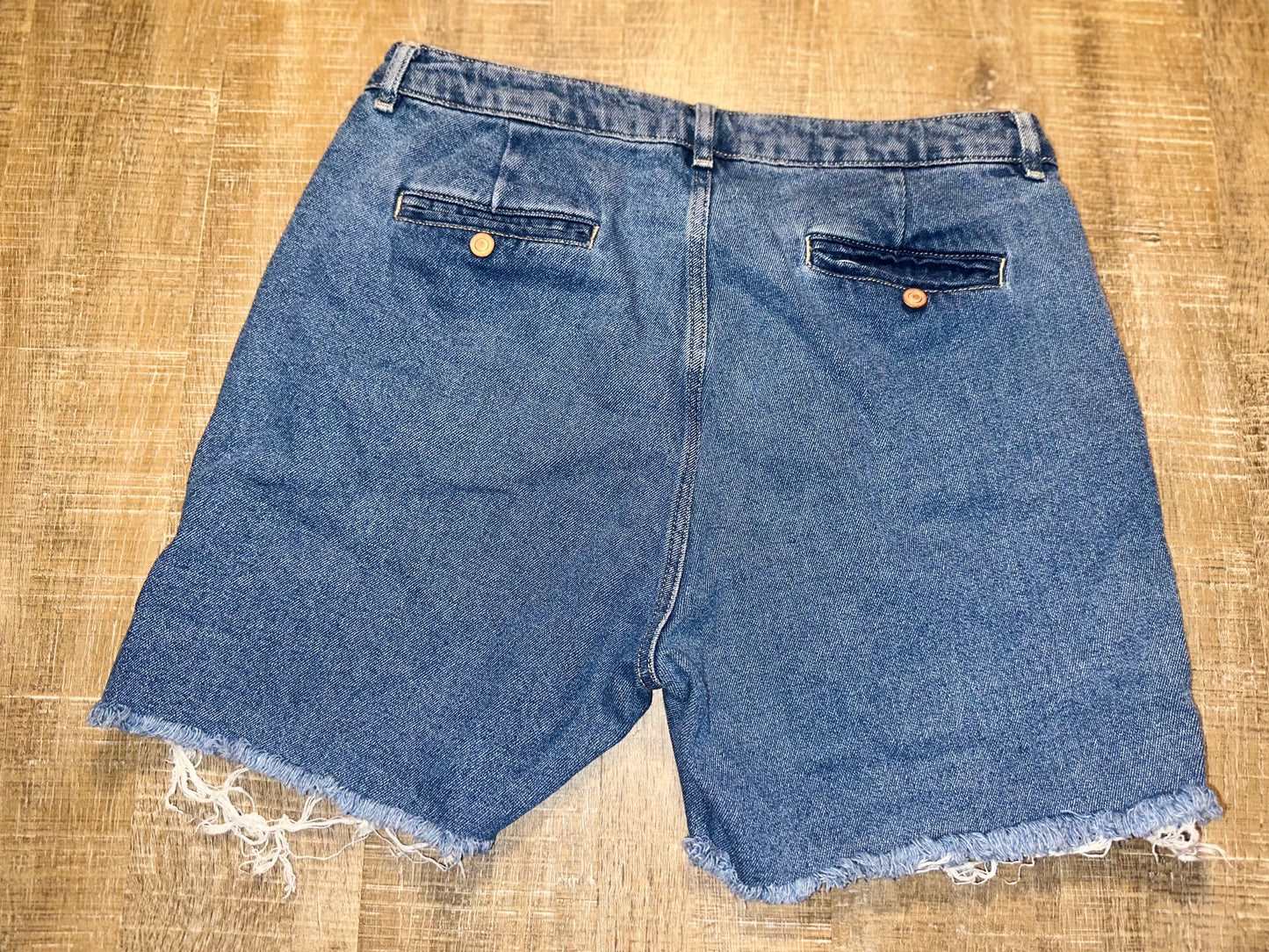 asos (33x32) Distressed Denim Jean Shorts