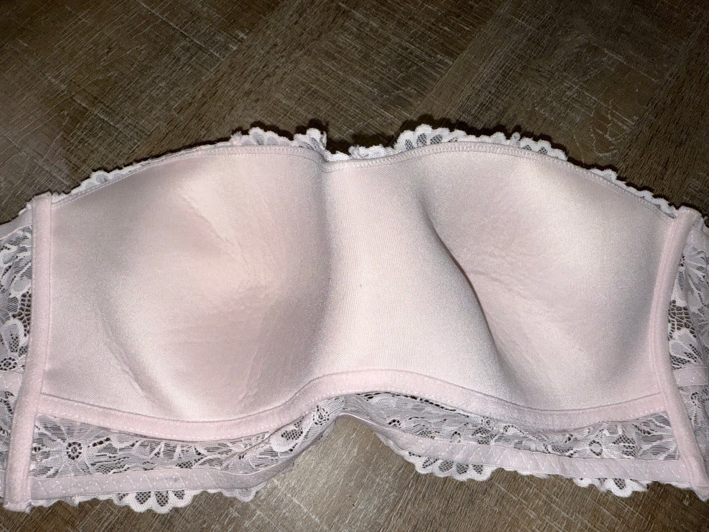 Jessica Simpson (XL) Light Pink Lace Strapless Bra