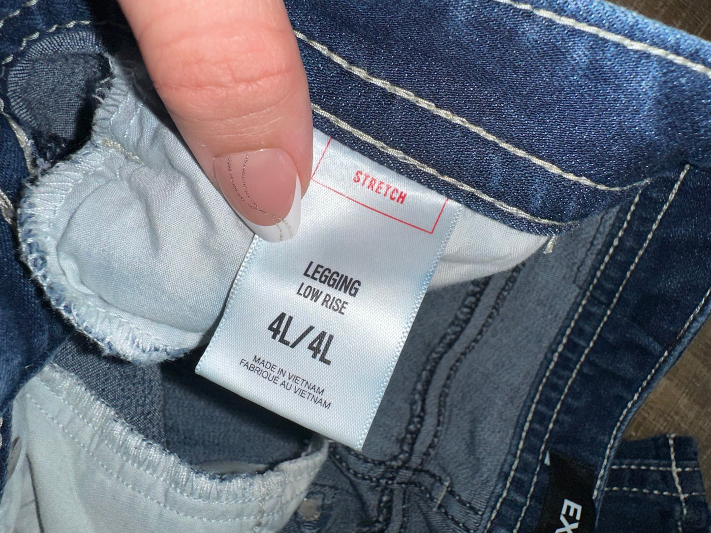 Express (4L) Legging Low Rise Stretch Denim Jeans