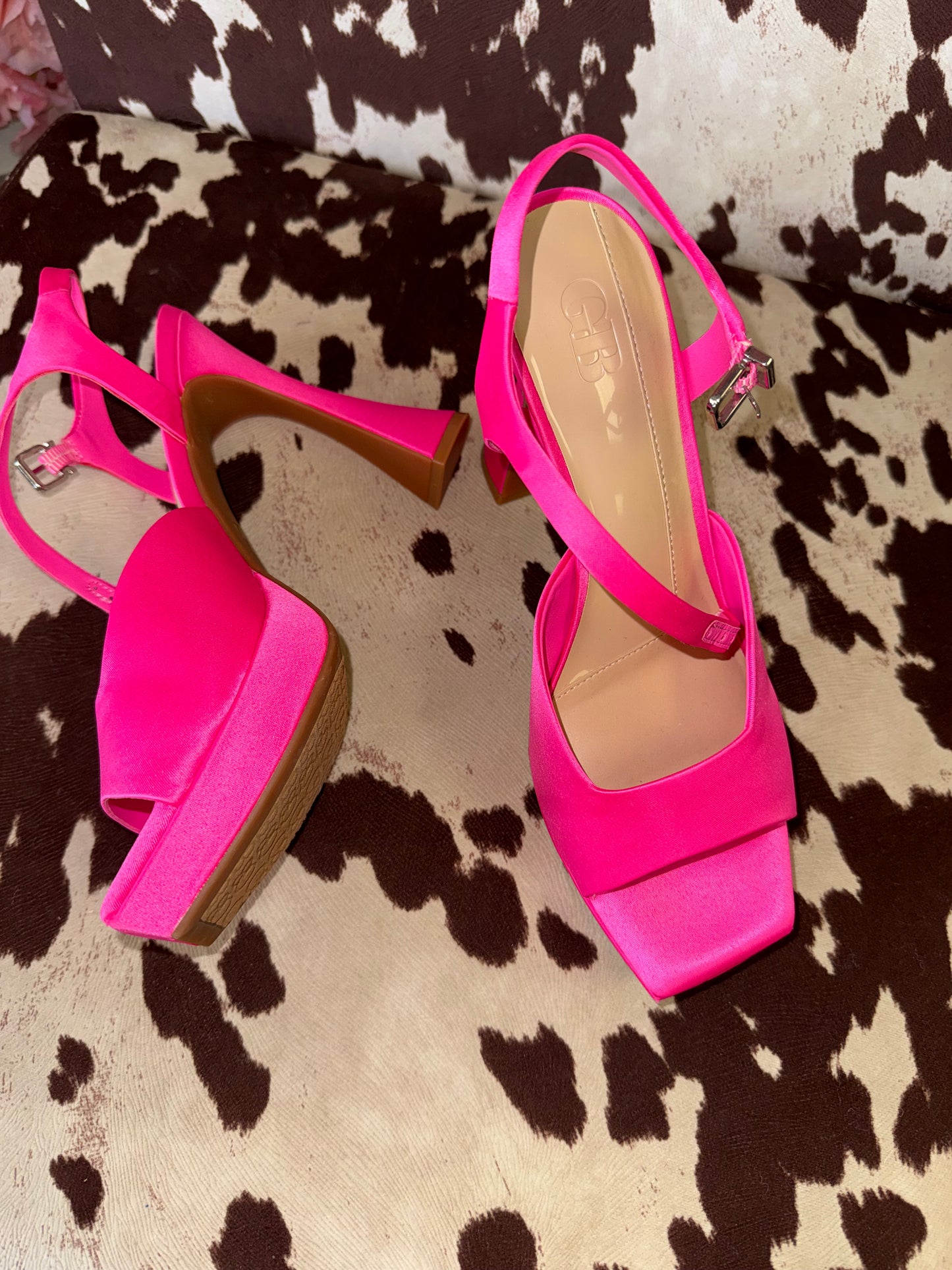 Pink heels