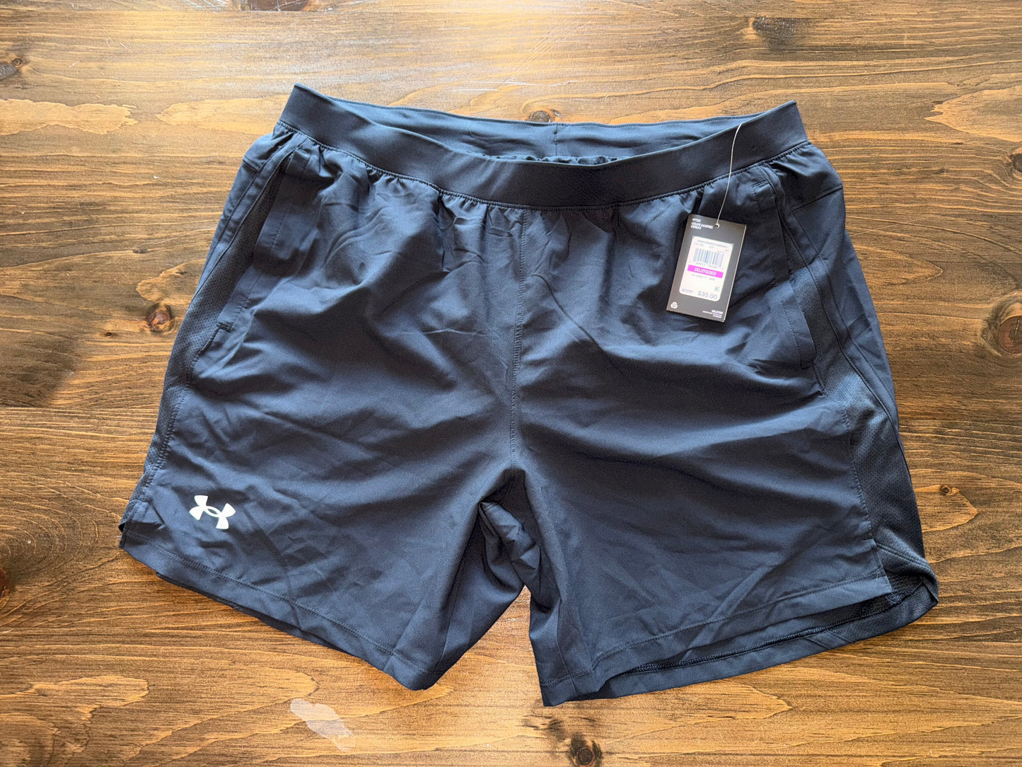 NWT Under Armour (2XL) Brand New Fitted 7" Short