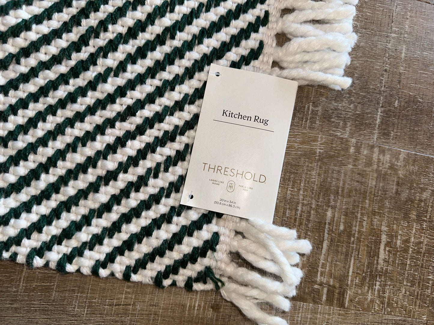 NWT Threshold Green//White Knit Kitchen Rug