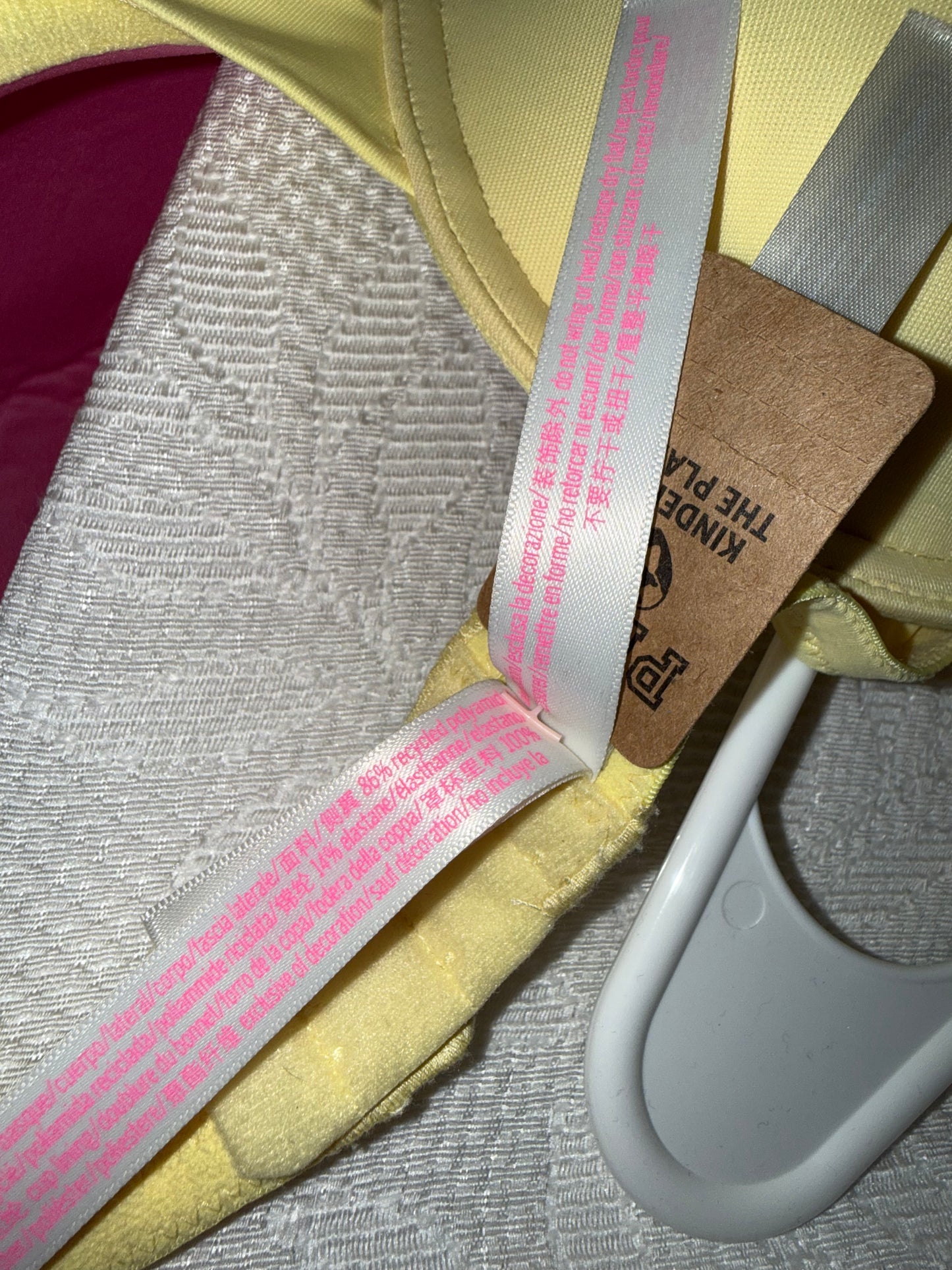 NWT PINK Victoria's Secret (38B) Brand New Yellow Wear Everywhere T-Shirt Bra