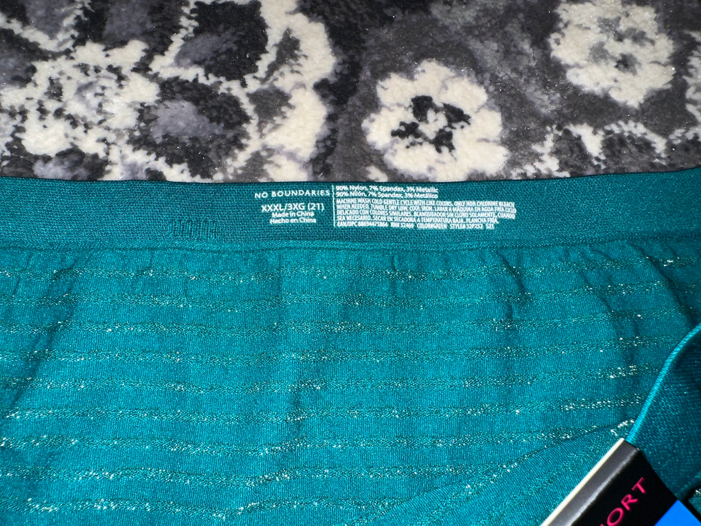 NWT No Boundaries (XXXL) Brand New Boyshort Teal Sparkle Striped Undies