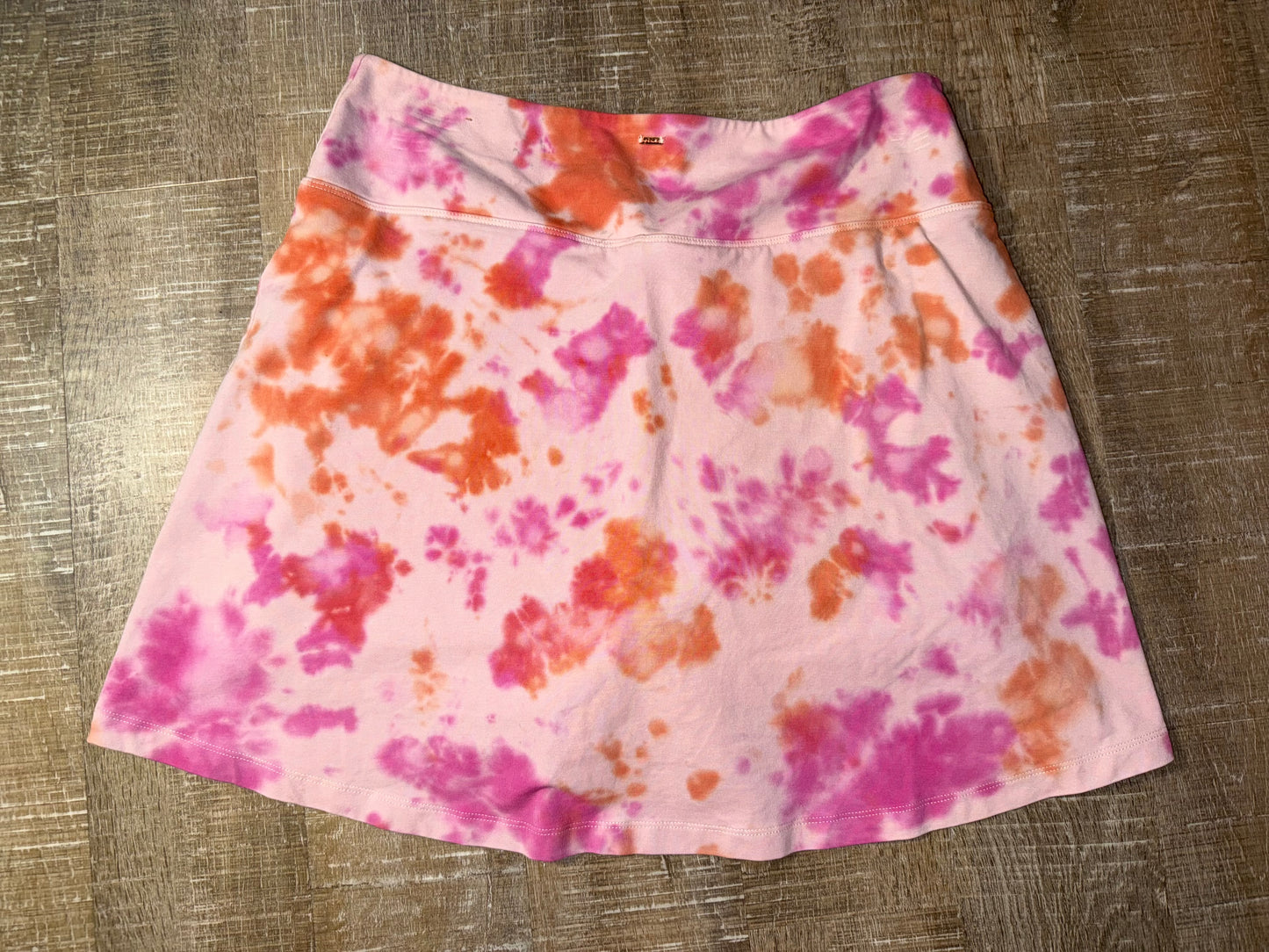 PINK Victoria's Secret (XL) Pink & Orange Tie Dye Skort