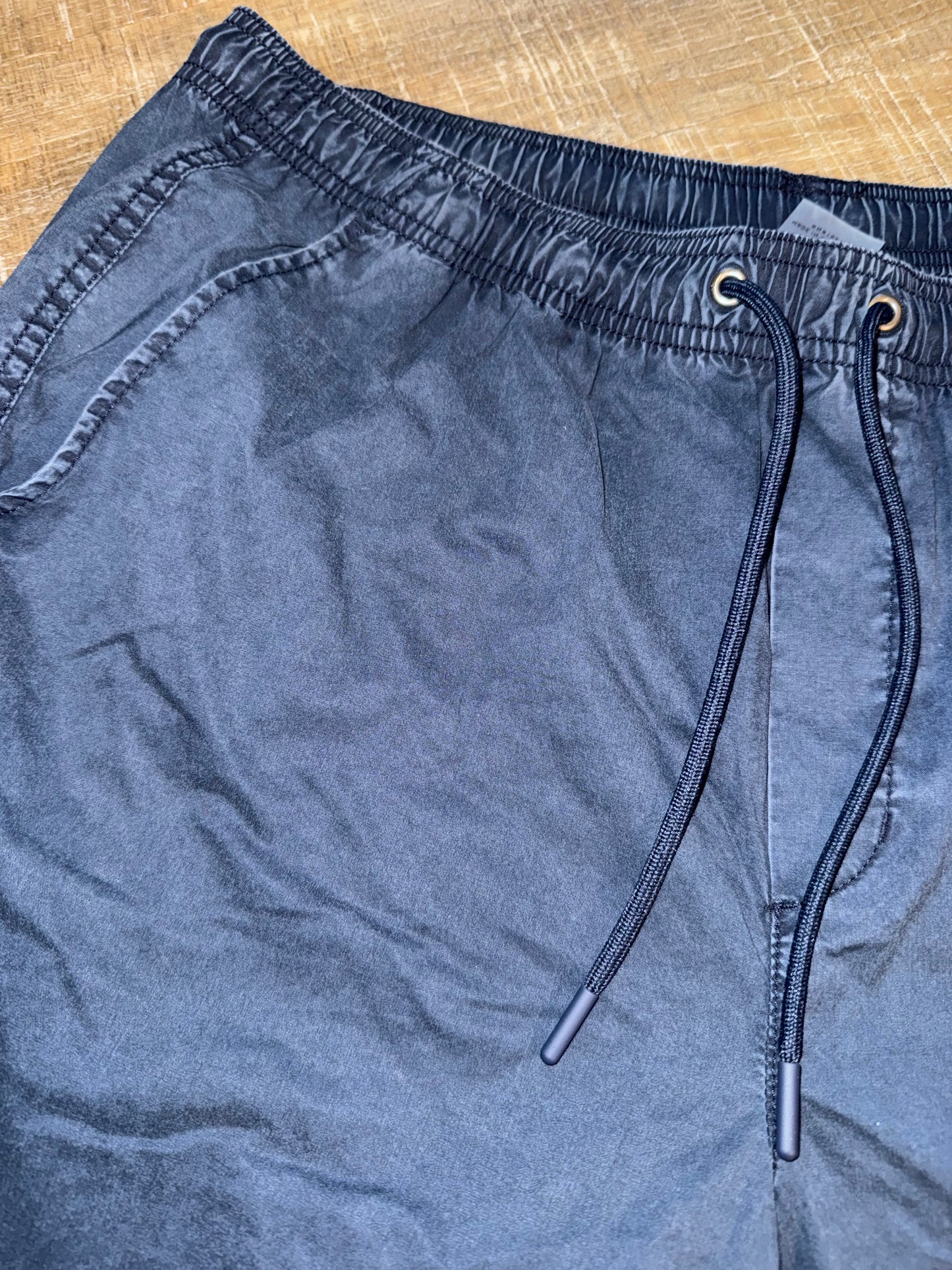 NWT VRST (XL//XXL) Brand New Darker Slate Shorts with Stretch & 7" Inseam