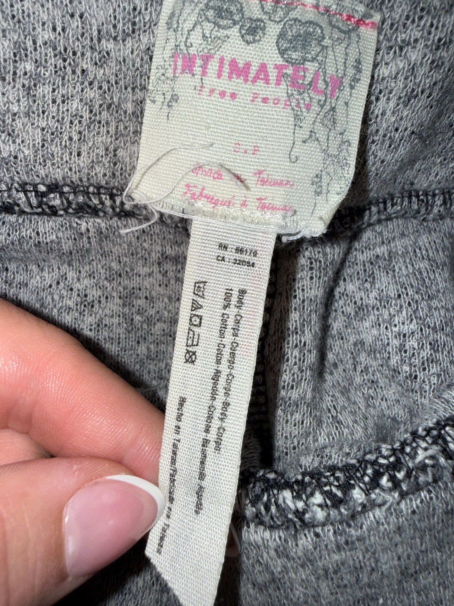 Free People (Small) Black//Grey Knit Baggy Cropped Jogger Pants