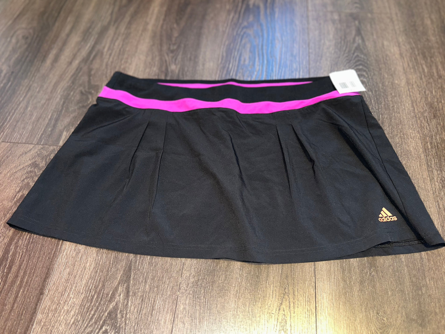 NWT Adidas (XL) Brand New Black/Pink Skort