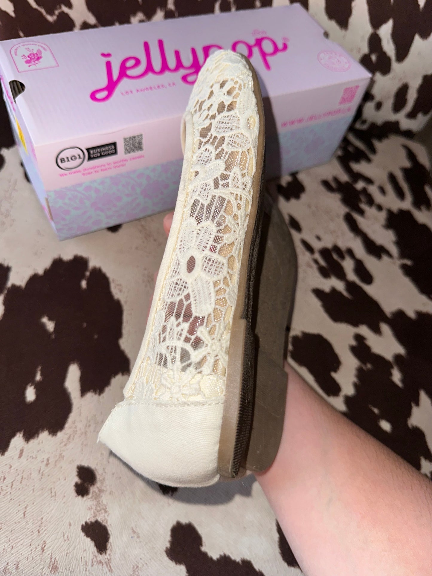 Jellypop (9) Off White Floral Lace Slip On Flats