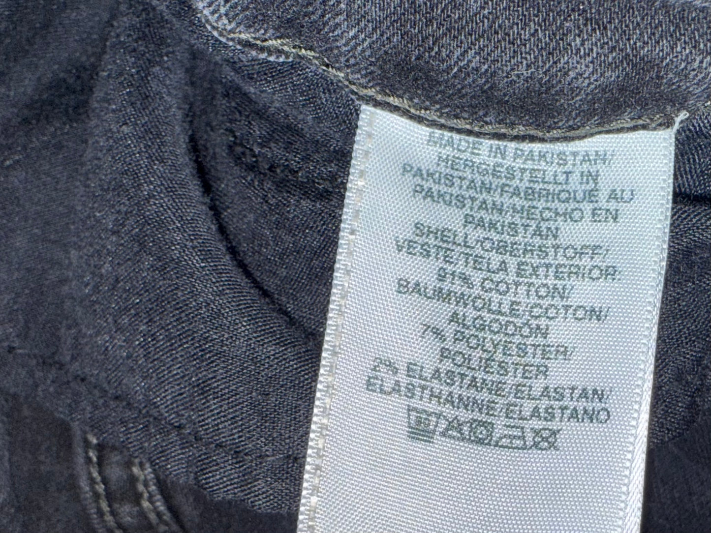 True Religion (36) Black Distressed Denim Tony Skinny Jeans