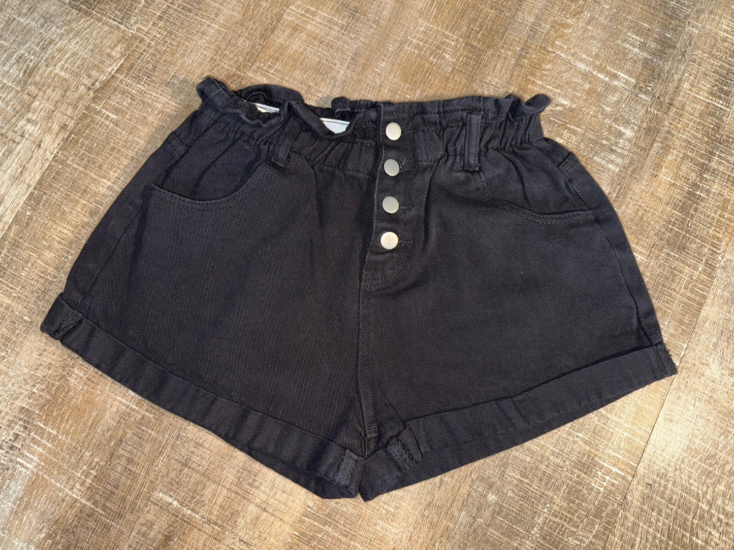 SHEIN (Medium) Black Denim Shorts with Stretchy Waistband