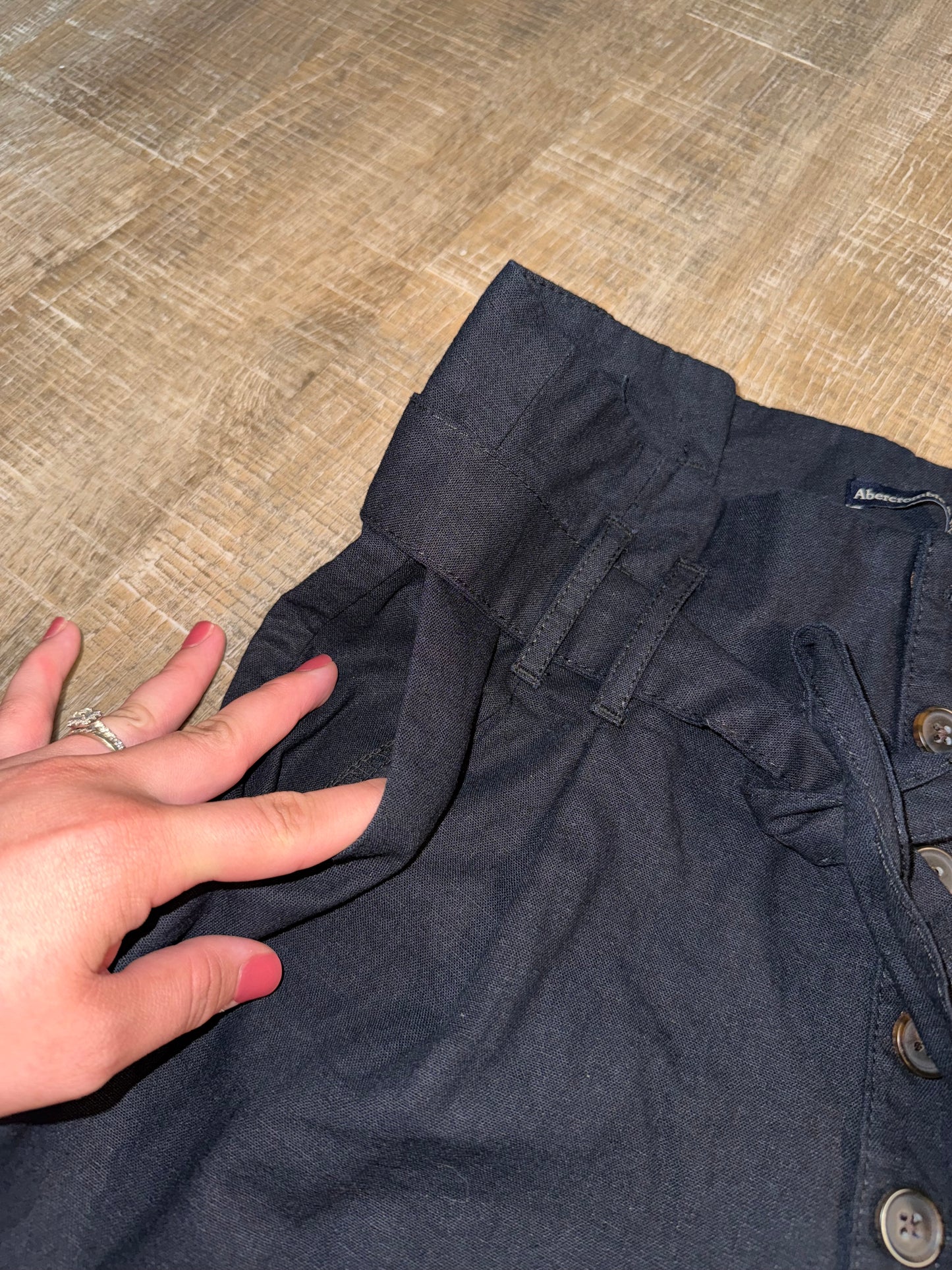 Abercrombie & Fitch (Small) Black Button Up Shorts with Tied Waist