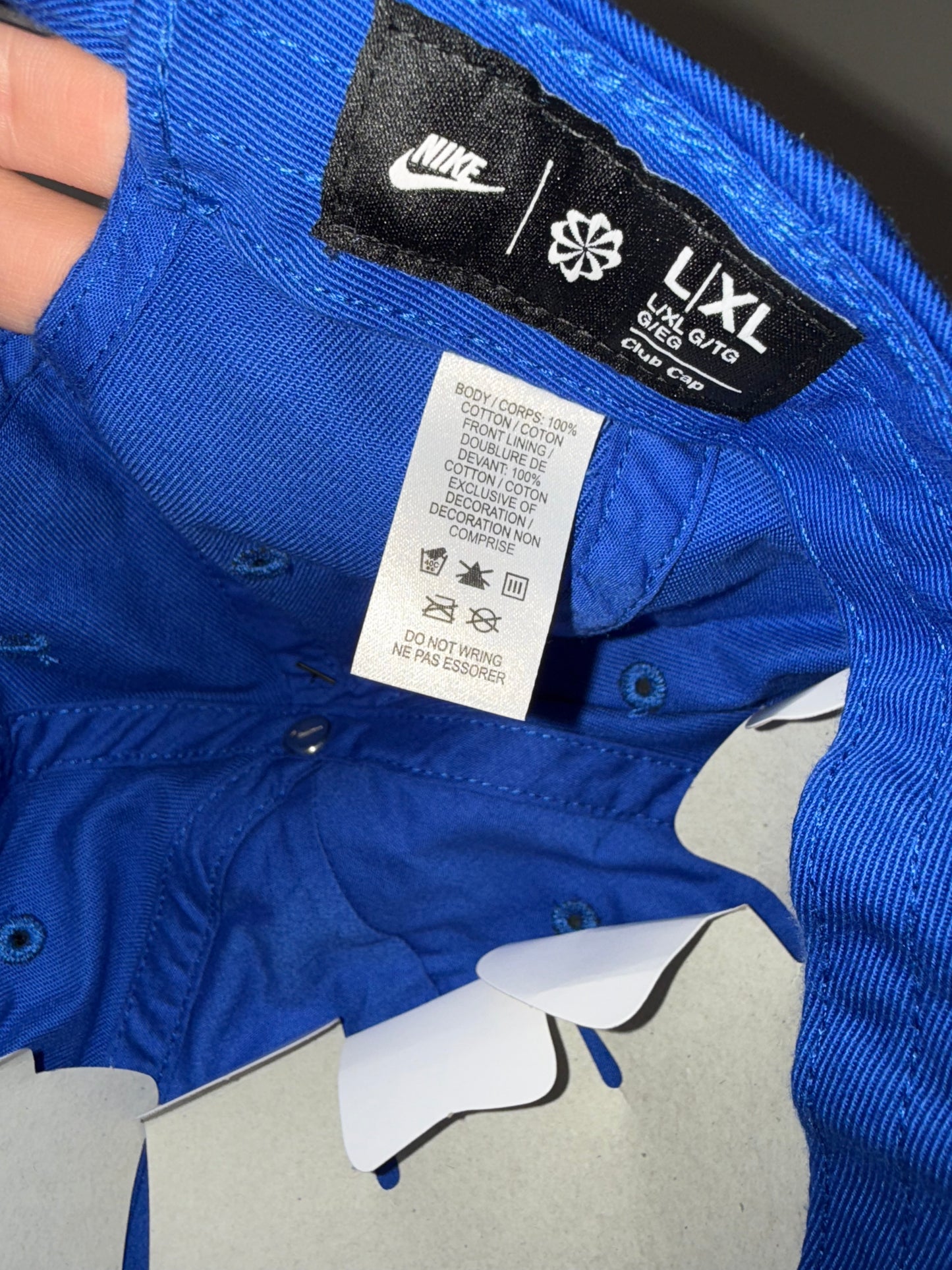NWT Nike (L//XL) Brand New Blue Club Hat with Embroidered Logo