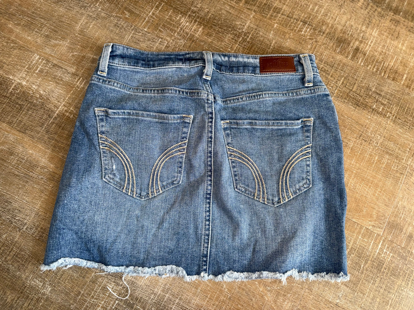 Hollister (5) High Rise Vintage Stretch Denim Blue Jean Skirt